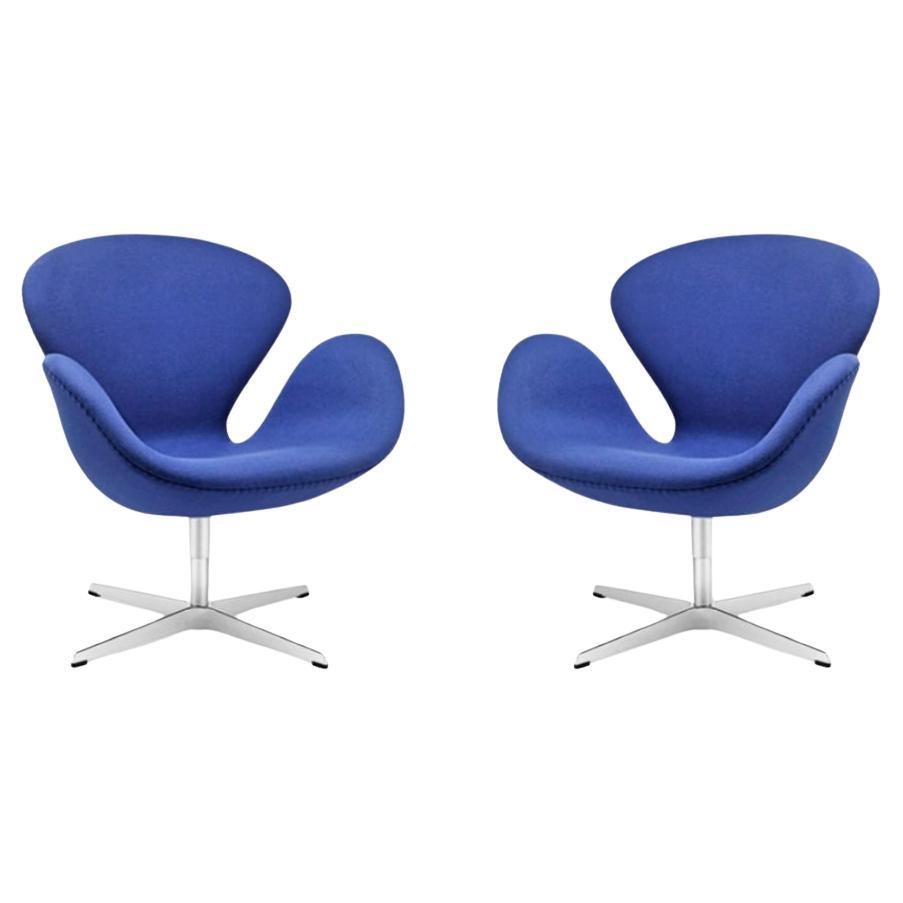1 Pair of Fritz Hansen  Arne Jacobsen Swan Chair