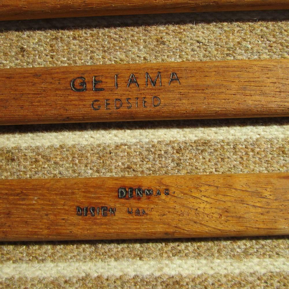 20th Century   Hans Wegner GE 290 3 Seat Sofa for Getama