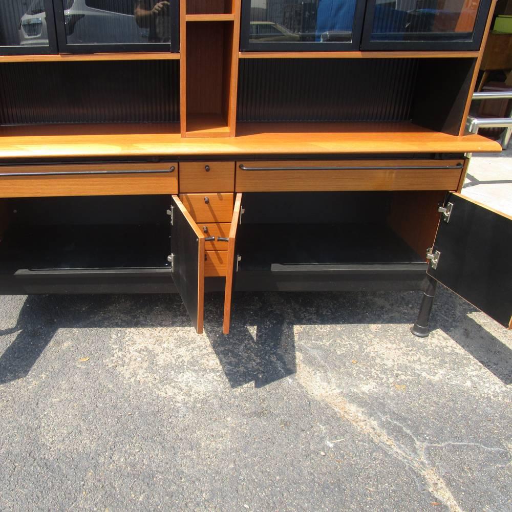 Herman Miller Relay Credenza and Glass Display Hutch by Geoff Hollington SALE In Good Condition In Pasadena, TX