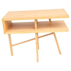 Mesa auxiliar rectangular de arce de Richard Meier