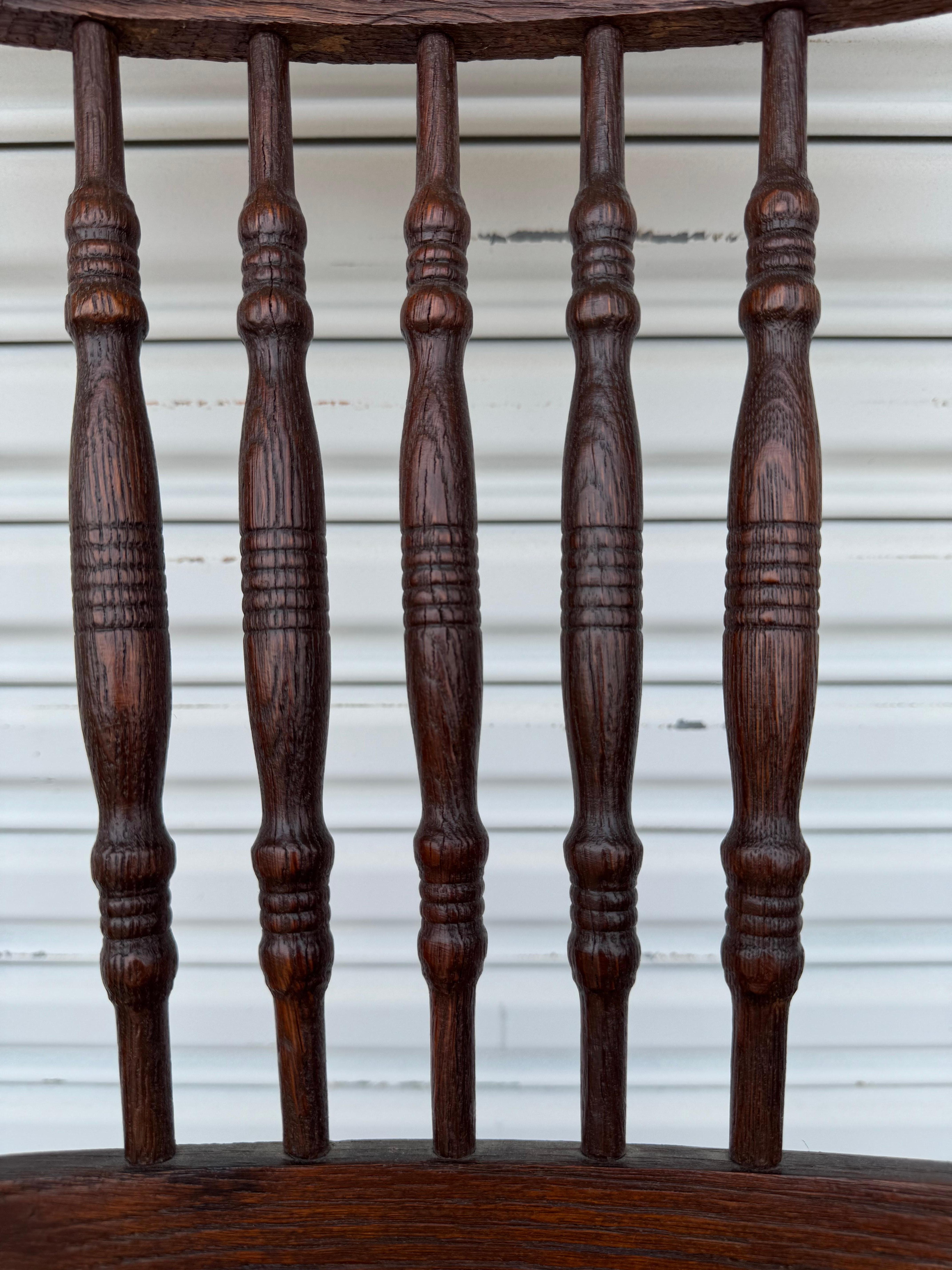 Antiker Schaukelstuhl Massiv Eiche Rohrsitz im Angebot 4