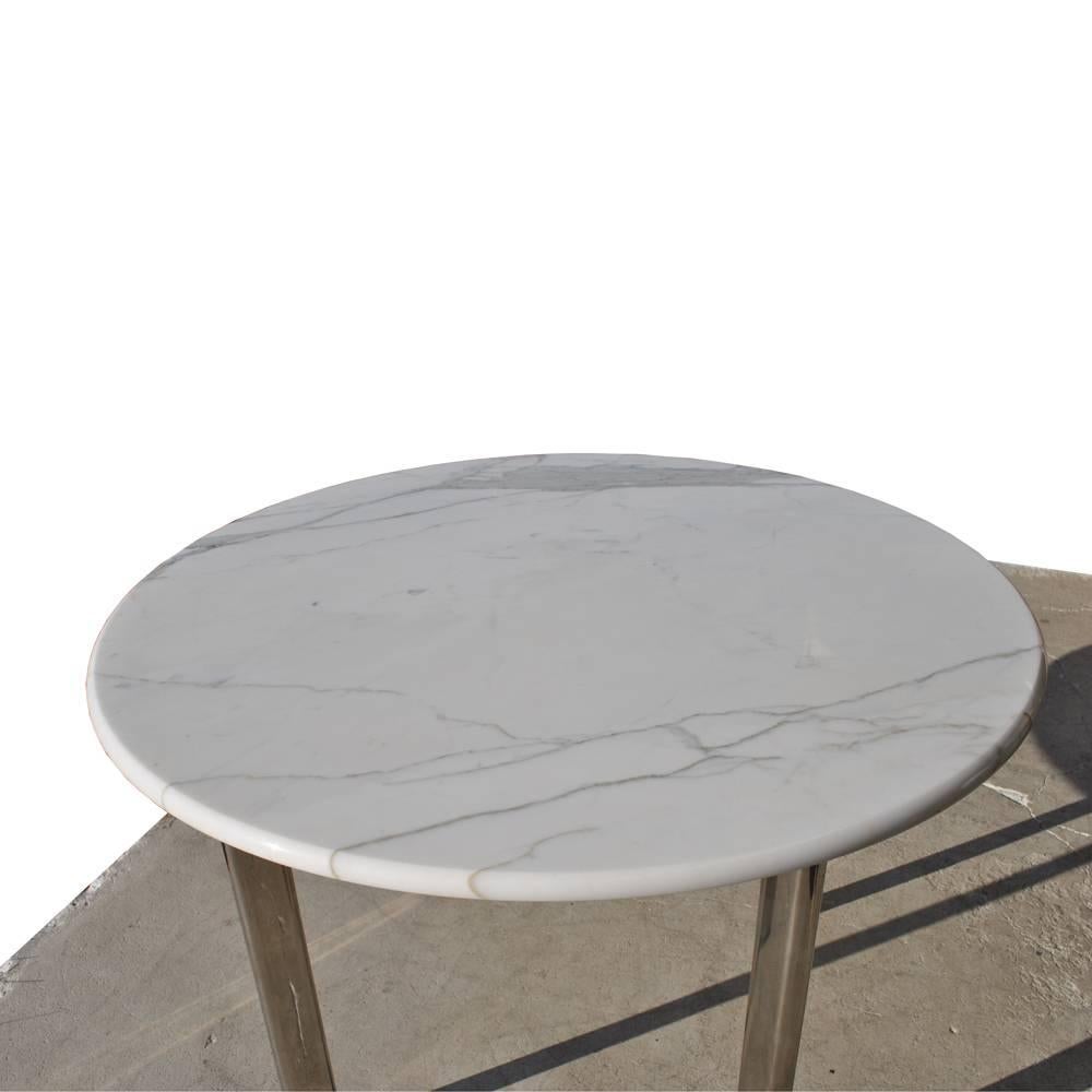 Joe D'Urso For Knoll Carrara Marble Table In Good Condition In Pasadena, TX
