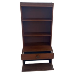 Mid-Century Modern teak bookcase / hutch unit