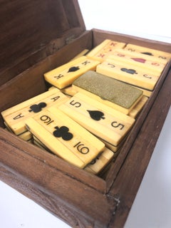 Set di scatole portaoggetti in legno intagliate a mano in stile Mid-Century / antico con draghi e giocattoli vintage