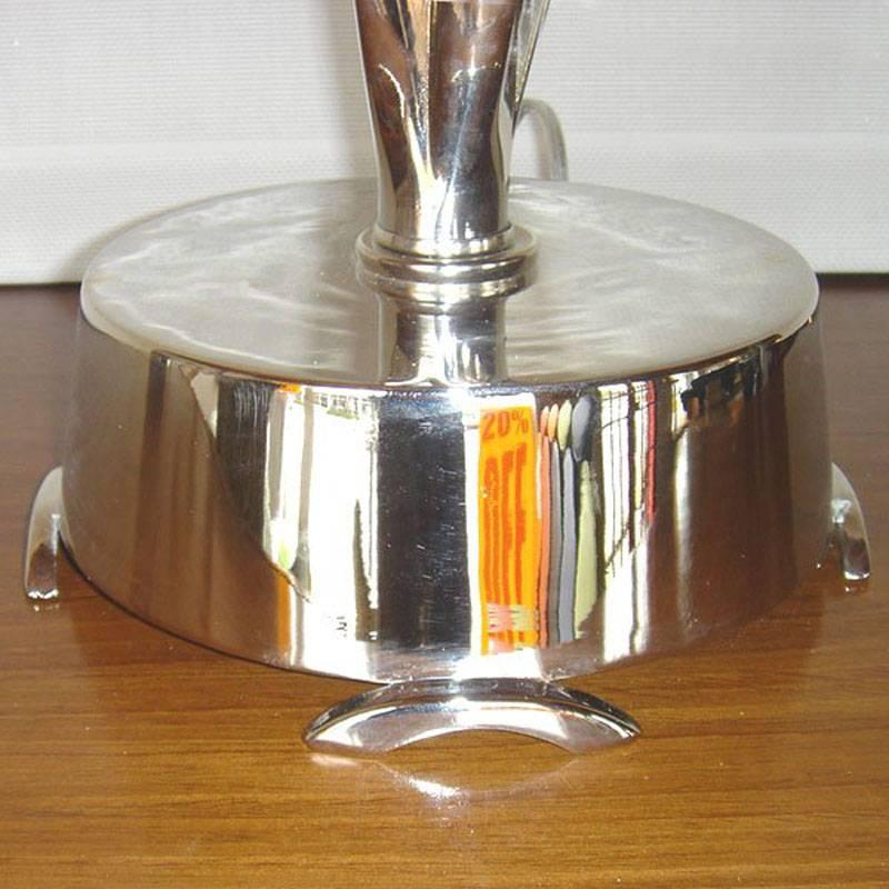 Art Deco Chrome Lamp and Shade Designed by Viktor Schreckengost   In Good Condition In Pasadena, TX