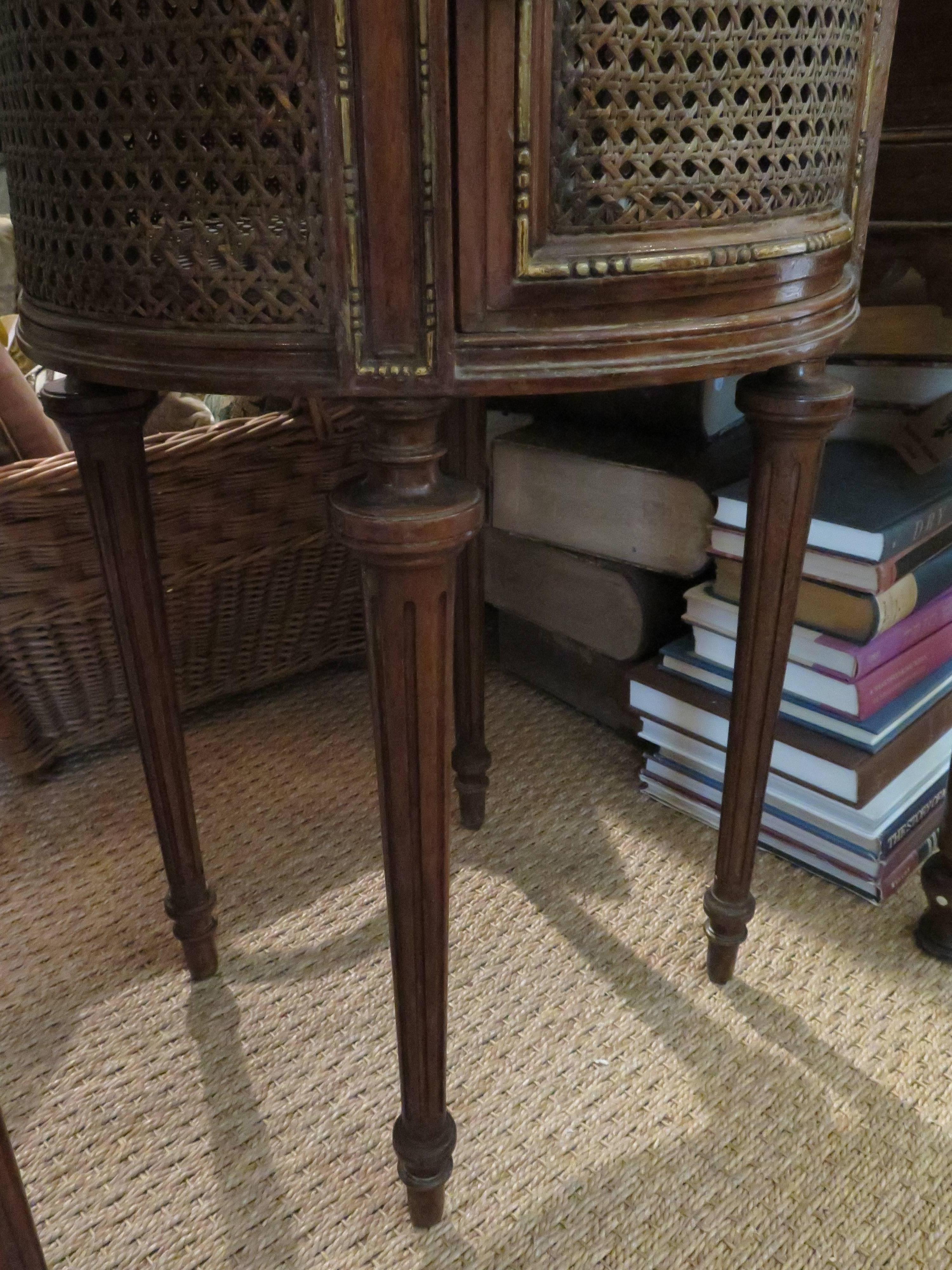 Louis XVI Style Parcel-Gilt Pair of End Tables In Good Condition In Houston, TX