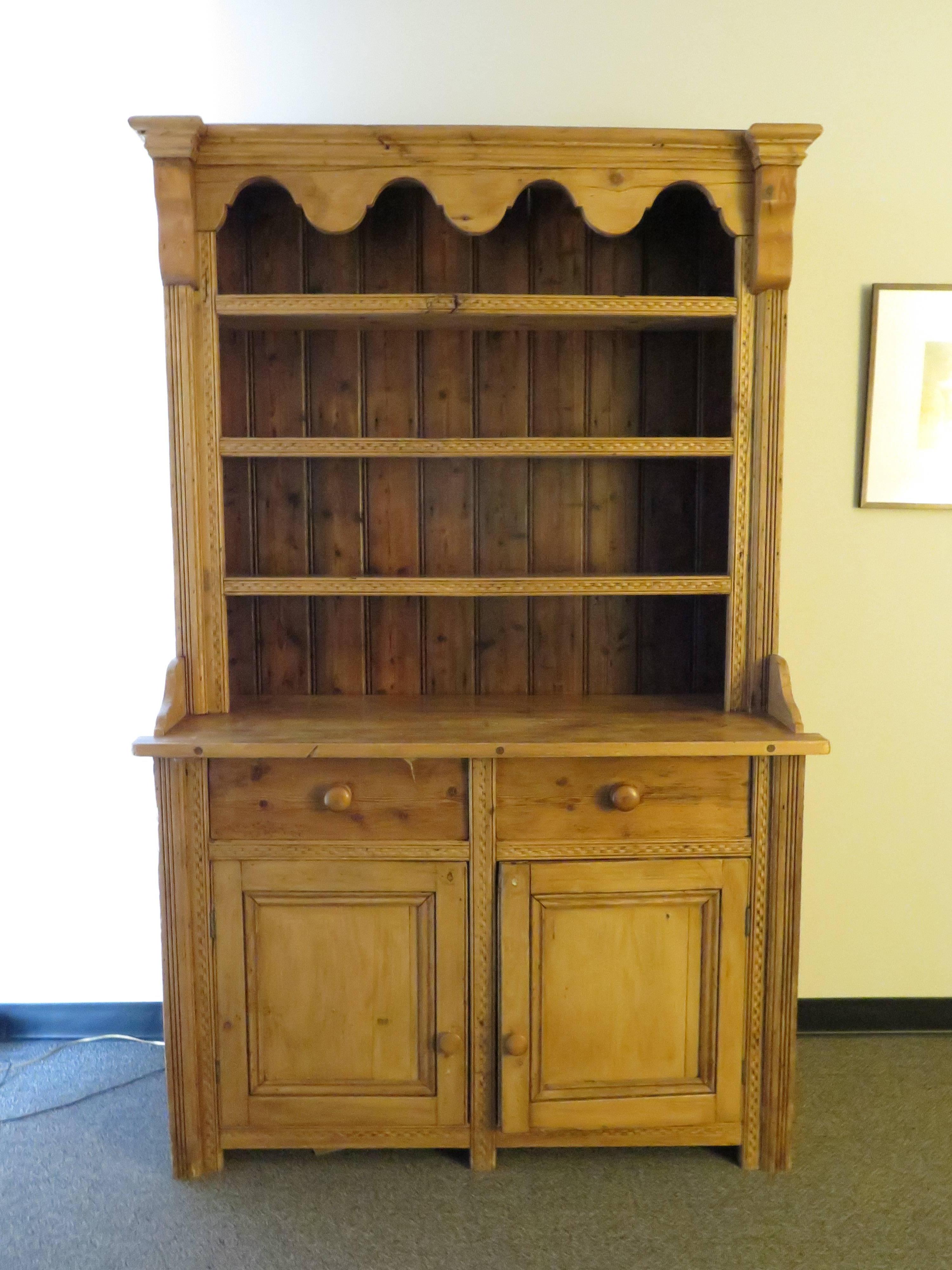 Late 19th Century Pine Welsh Dresser 4