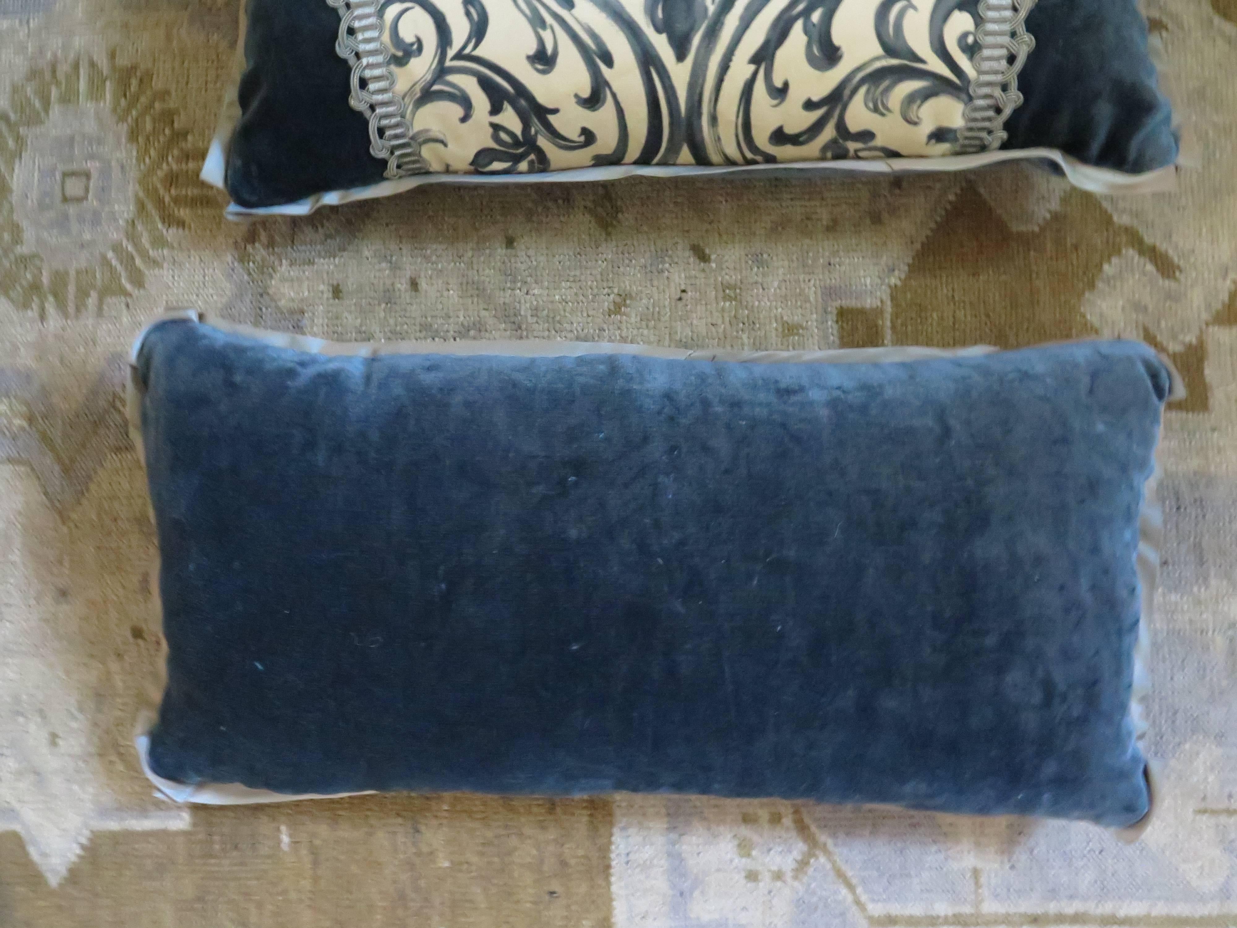 Maison Maison Pair of Teal Silk Velvet Pillows In Excellent Condition In Houston, TX