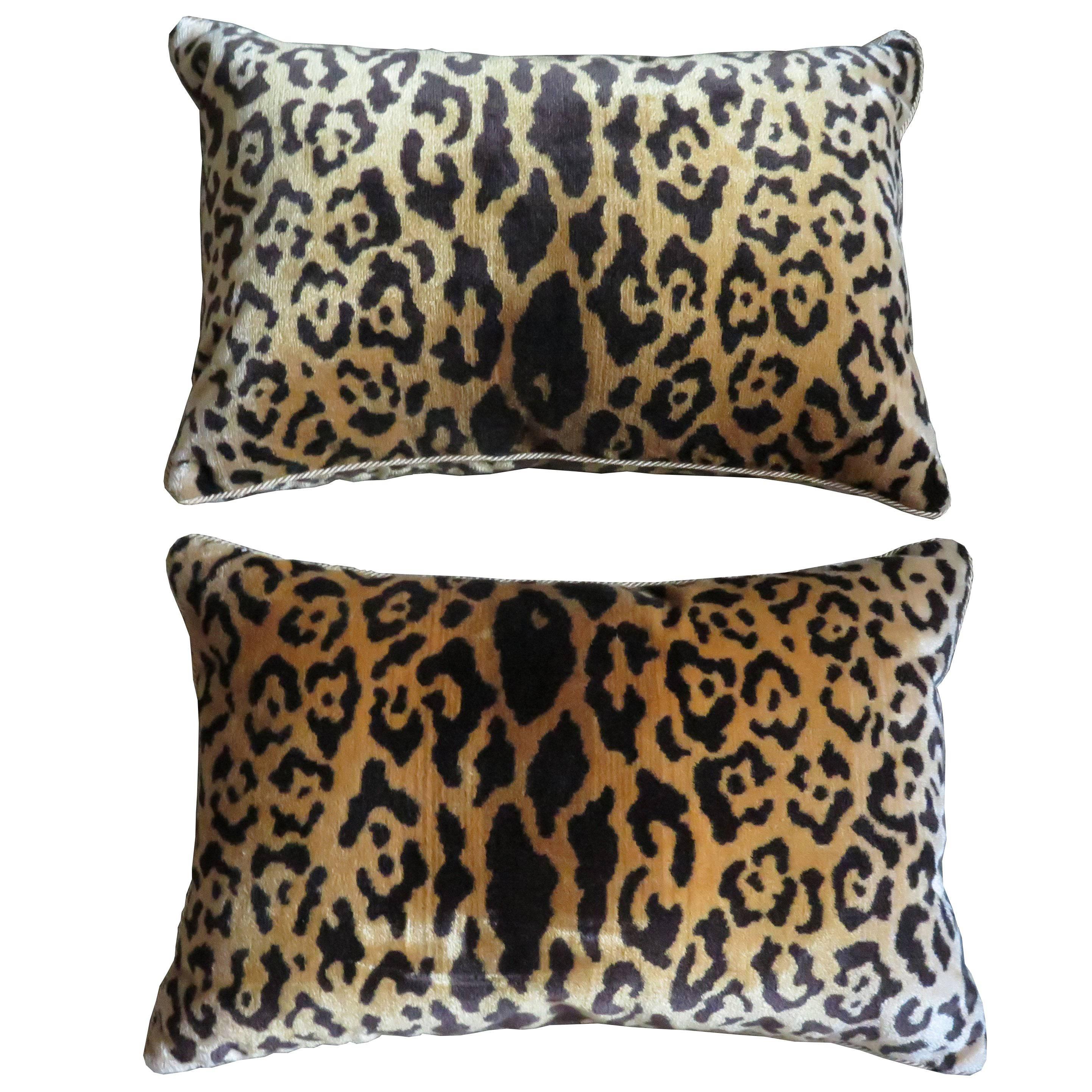 canaan leopard pillow