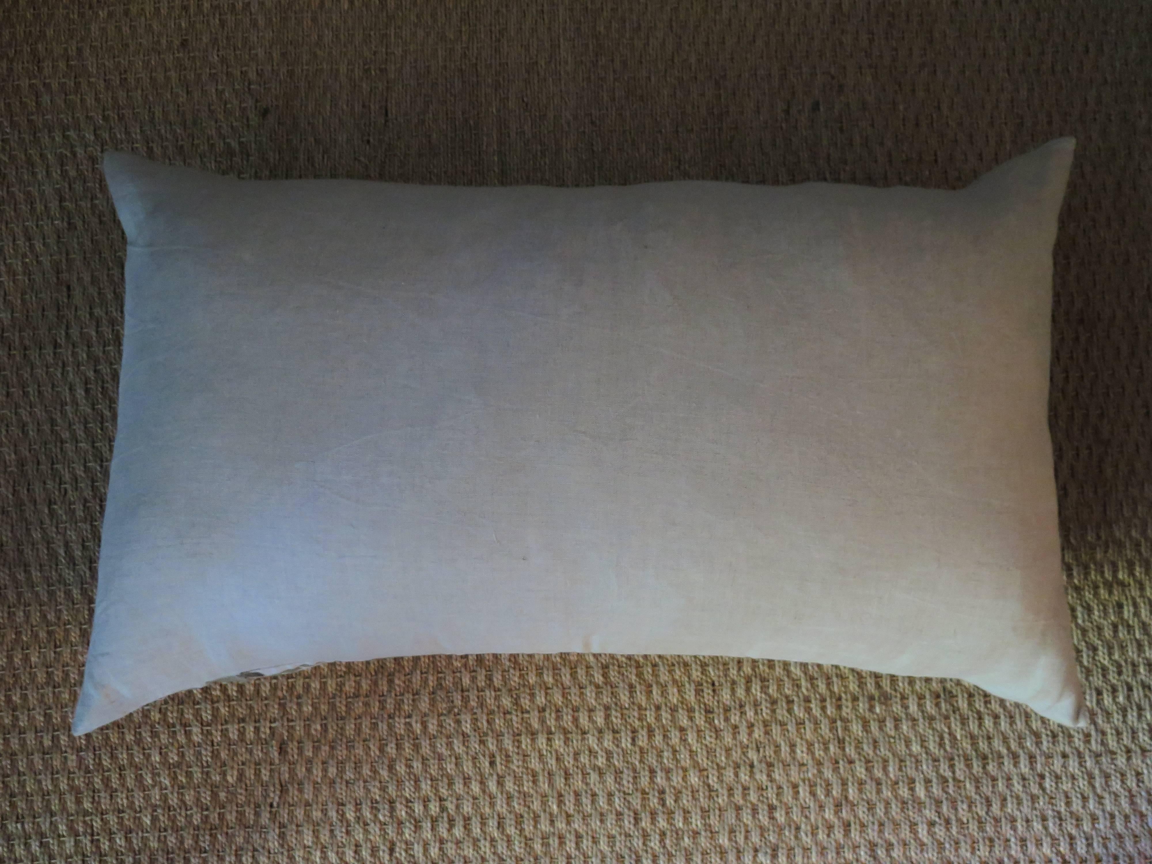 Venetian Linen Pillow In Excellent Condition For Sale In Houston, TX