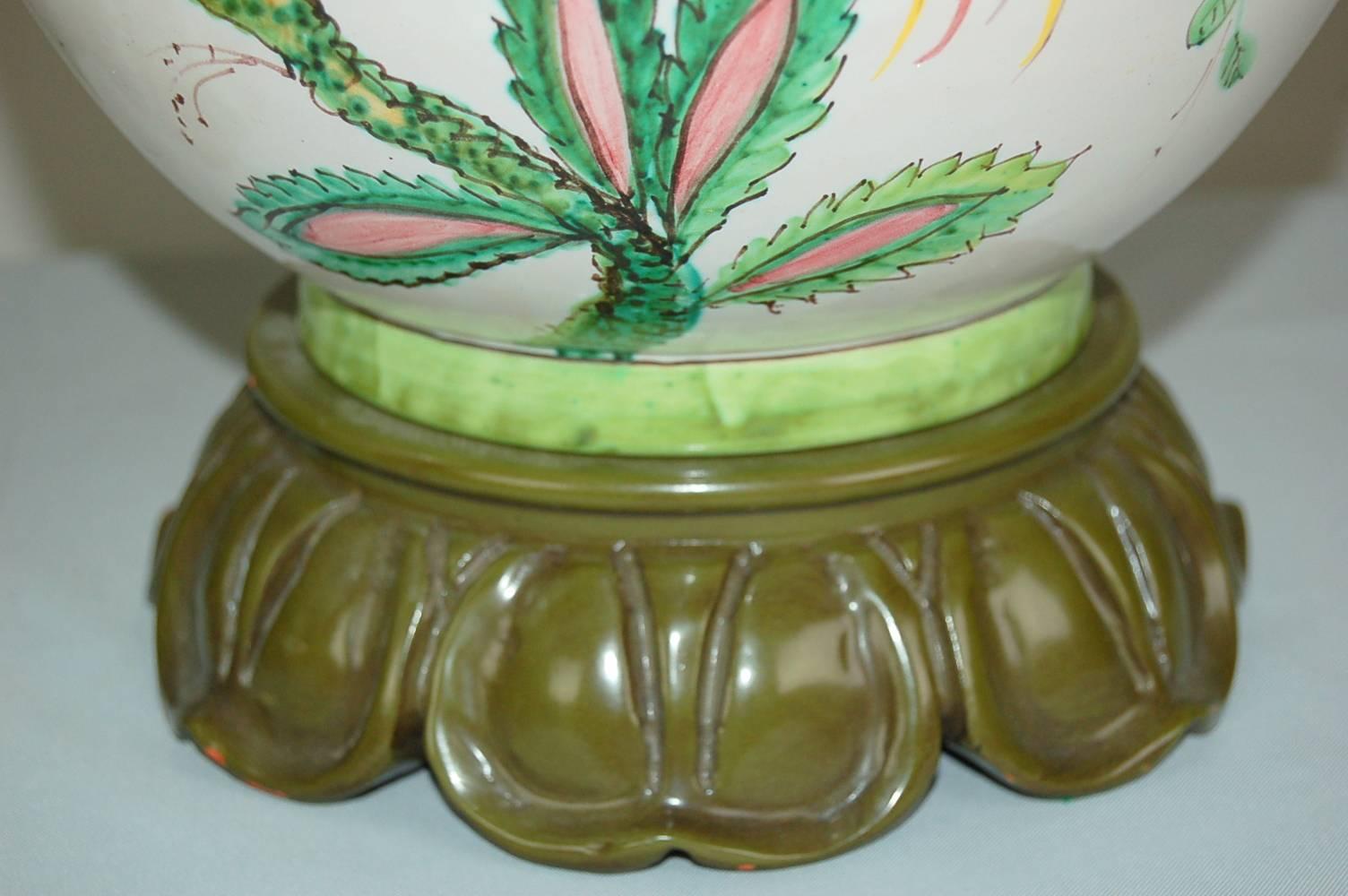Pair of Vintage Italian Porcelain Peacock Lamps by Marbro In Excellent Condition For Sale In Little Rock, AR