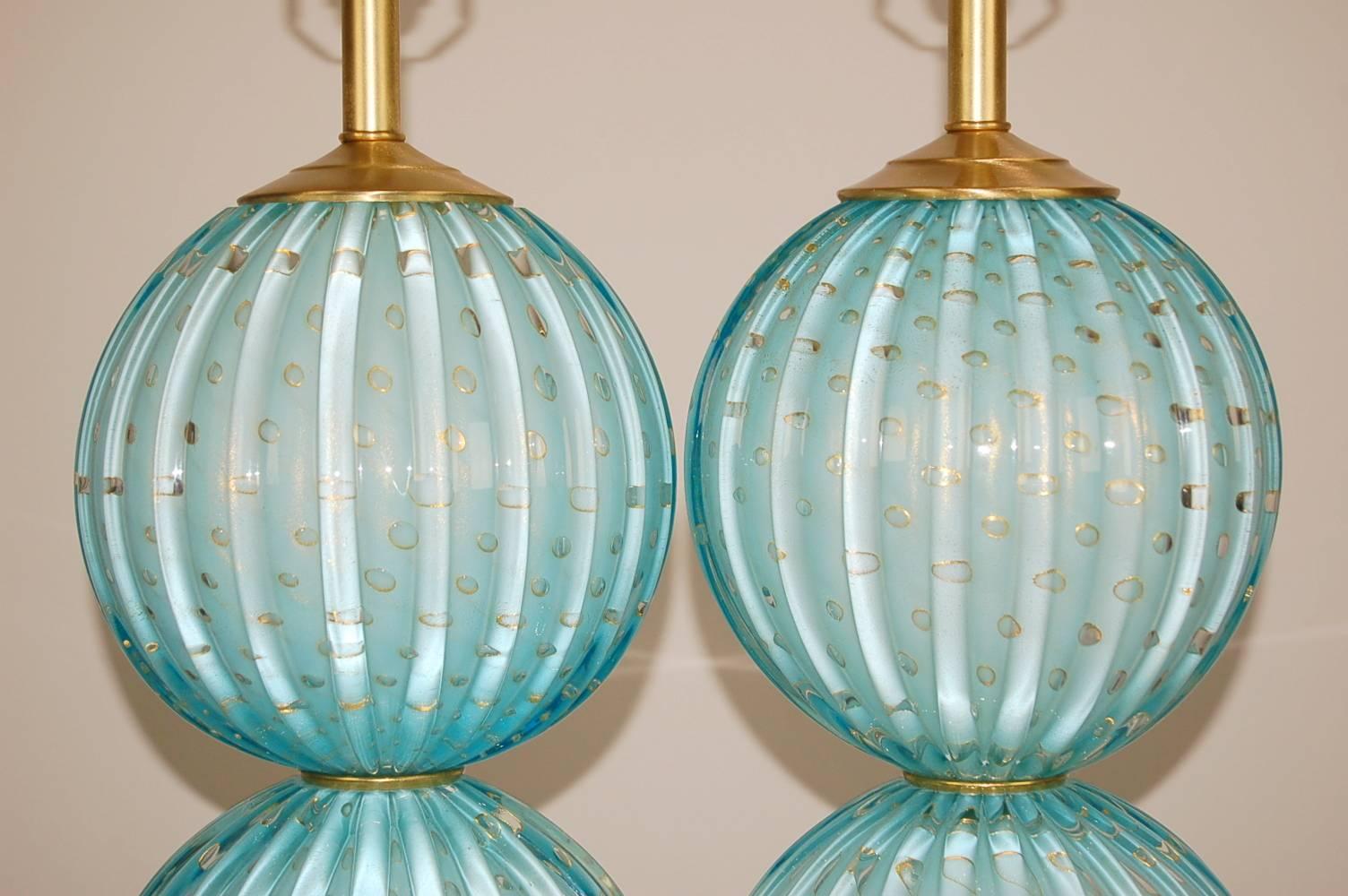 Late 20th Century Pair of Stacked Ball Murano Table Lamps in Blue with Gold  For Sale