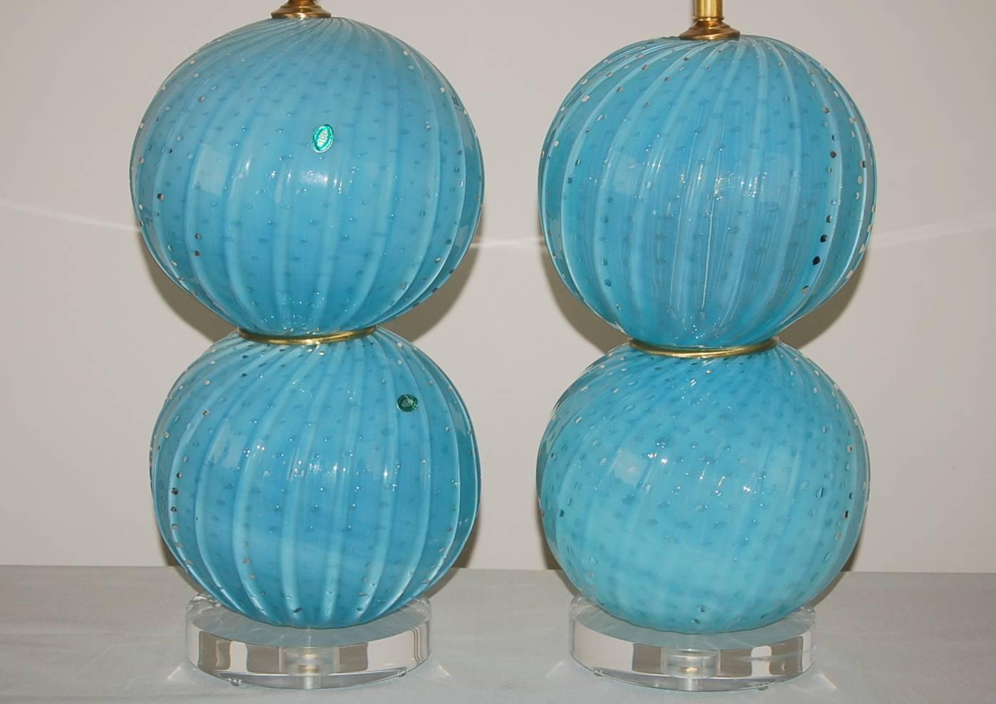 Italian Matched Pair of Vintage Murano Opaline Ball Table Lamps in Blue For Sale