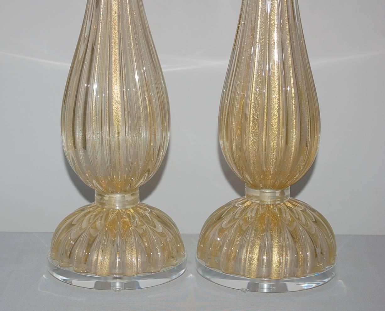 Hollywood Regency Matched Pair of Murano Table Lamps in Champagne Gold For Sale