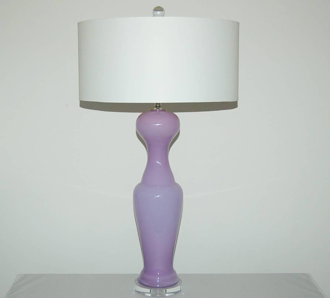 Lavender Opaline Murano Vintage Italian Lamps  In Excellent Condition For Sale In Little Rock, AR