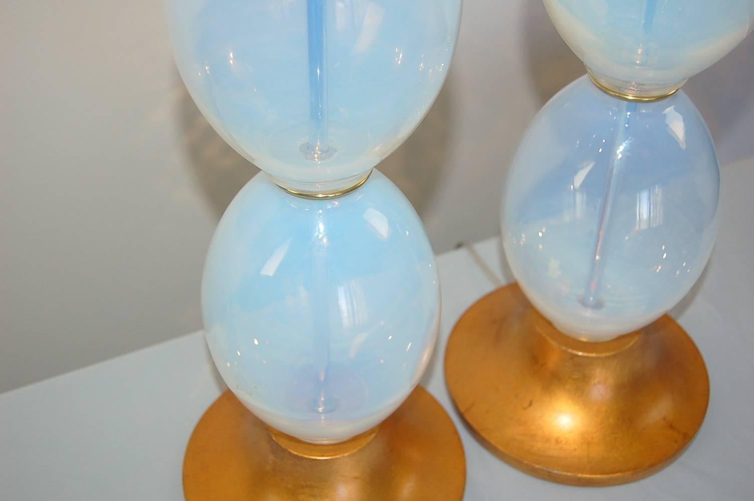 White Opaline Murano Vintage Italian Table Lamps For Sale 2