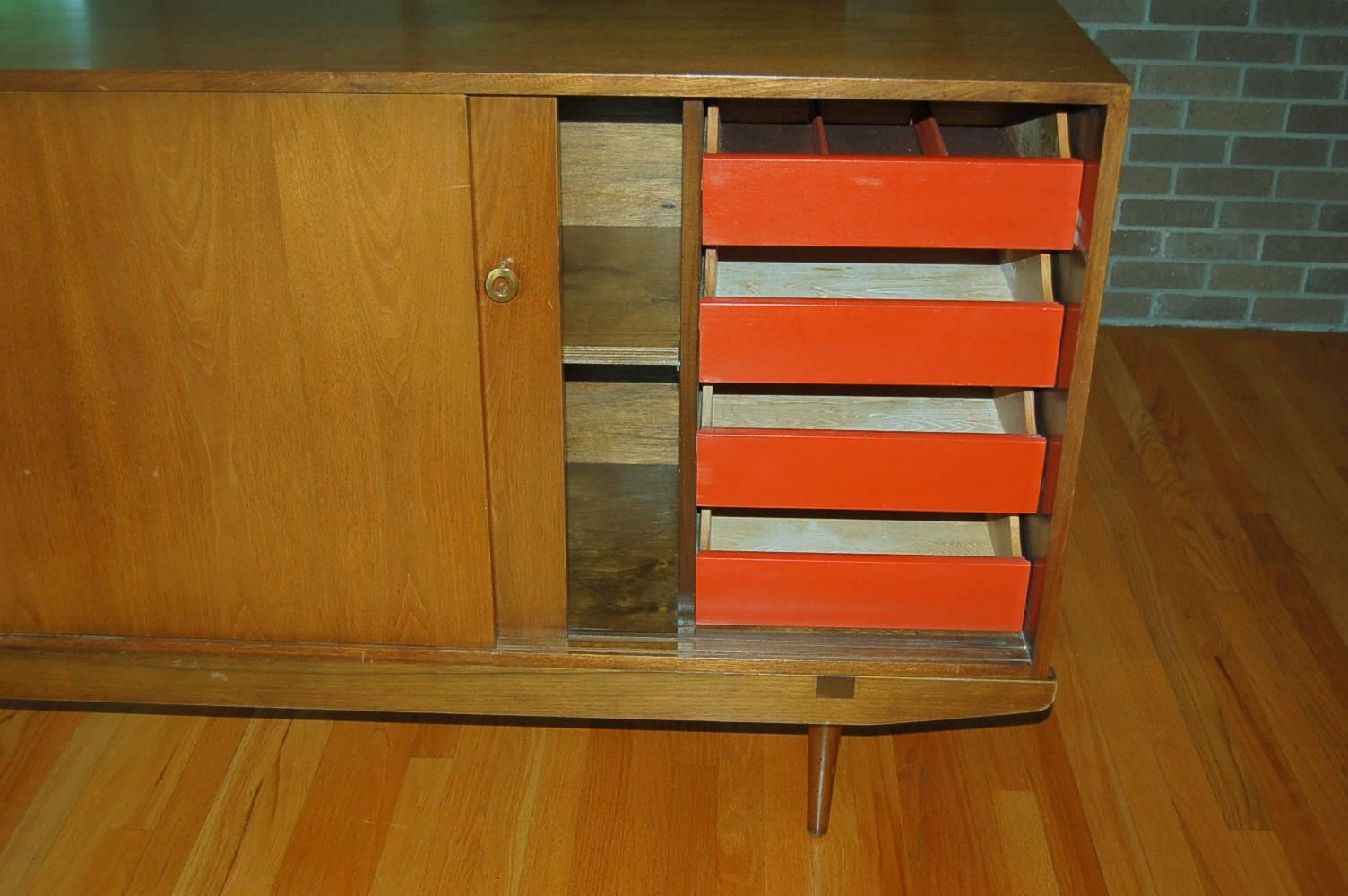 Mid-Century Modern Milo Baughman Vintage Bench and Cabinet 