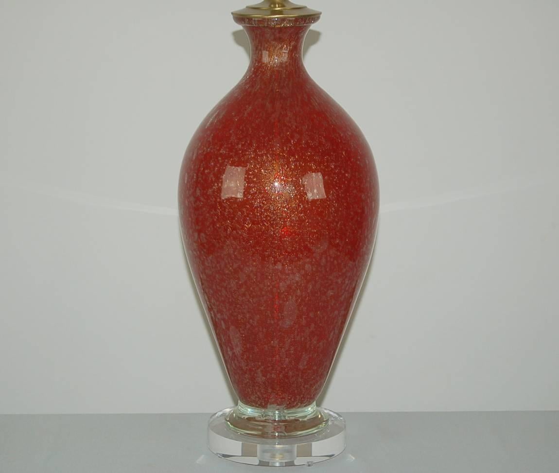 Red Vintage Murano Italian Table Lamp  In Excellent Condition For Sale In Little Rock, AR