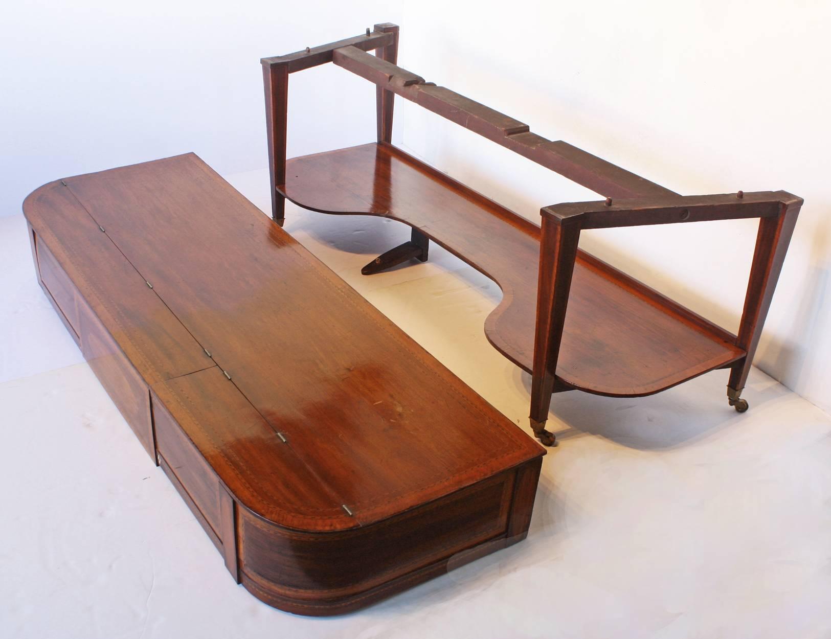 Piano Forte by George Dettmer and Son, Rathbone Place, London In Good Condition In Dallas, TX