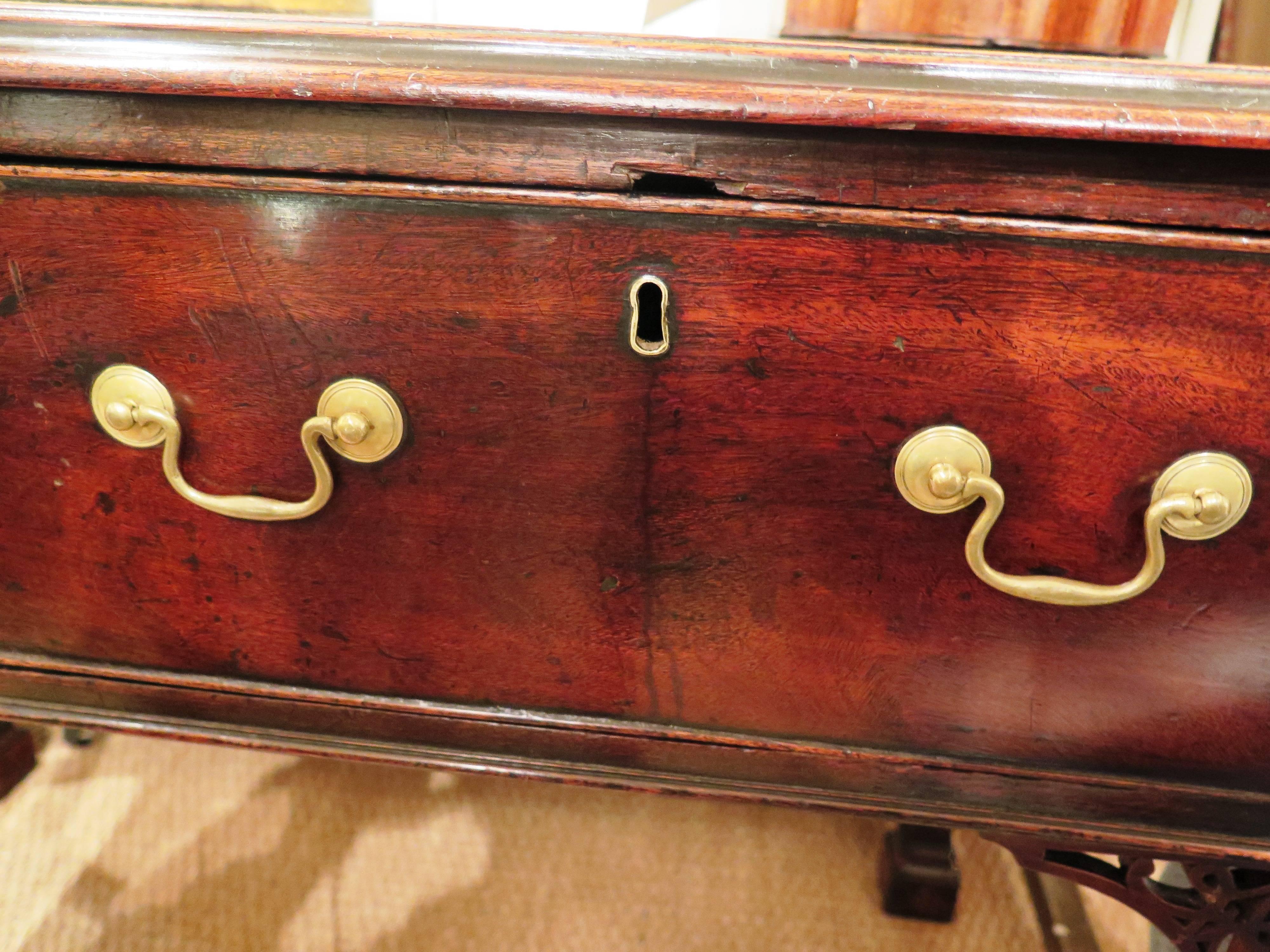 Small Georgian Period 'Chippendale Style' Mahogany Serving Table 3