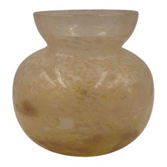 Vaso in vetro bombato in stile Art Déco degli anni '20, "Verre Marmoréen", di Charles Schneider, Francia
