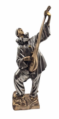 1920s Chiparus-Like Art Déco Bronze Pierrot Sculpture with Mandolin, France