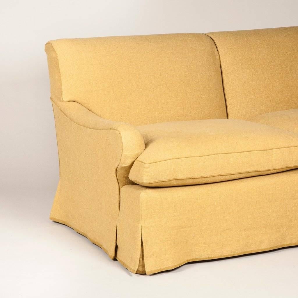 Kingsway Sofa In Excellent Condition For Sale In London, GB