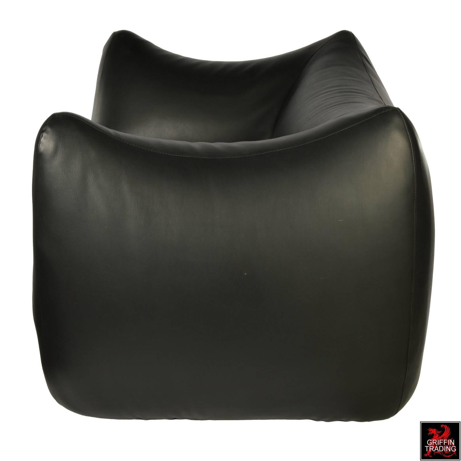 Modern Le Bambole Lounge Chair by Mario Bellini For Sale