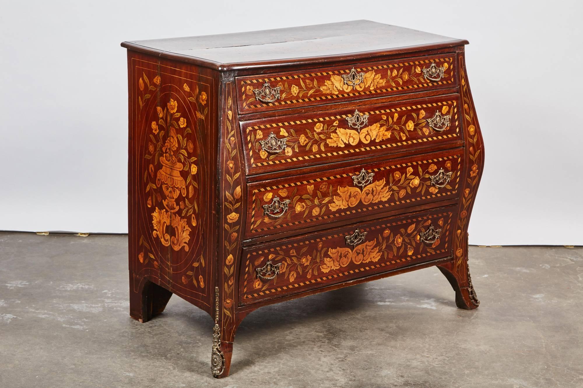 18th Century Four-Drawer Mahogany Bow Front Chest with Inlaid Flowers  1