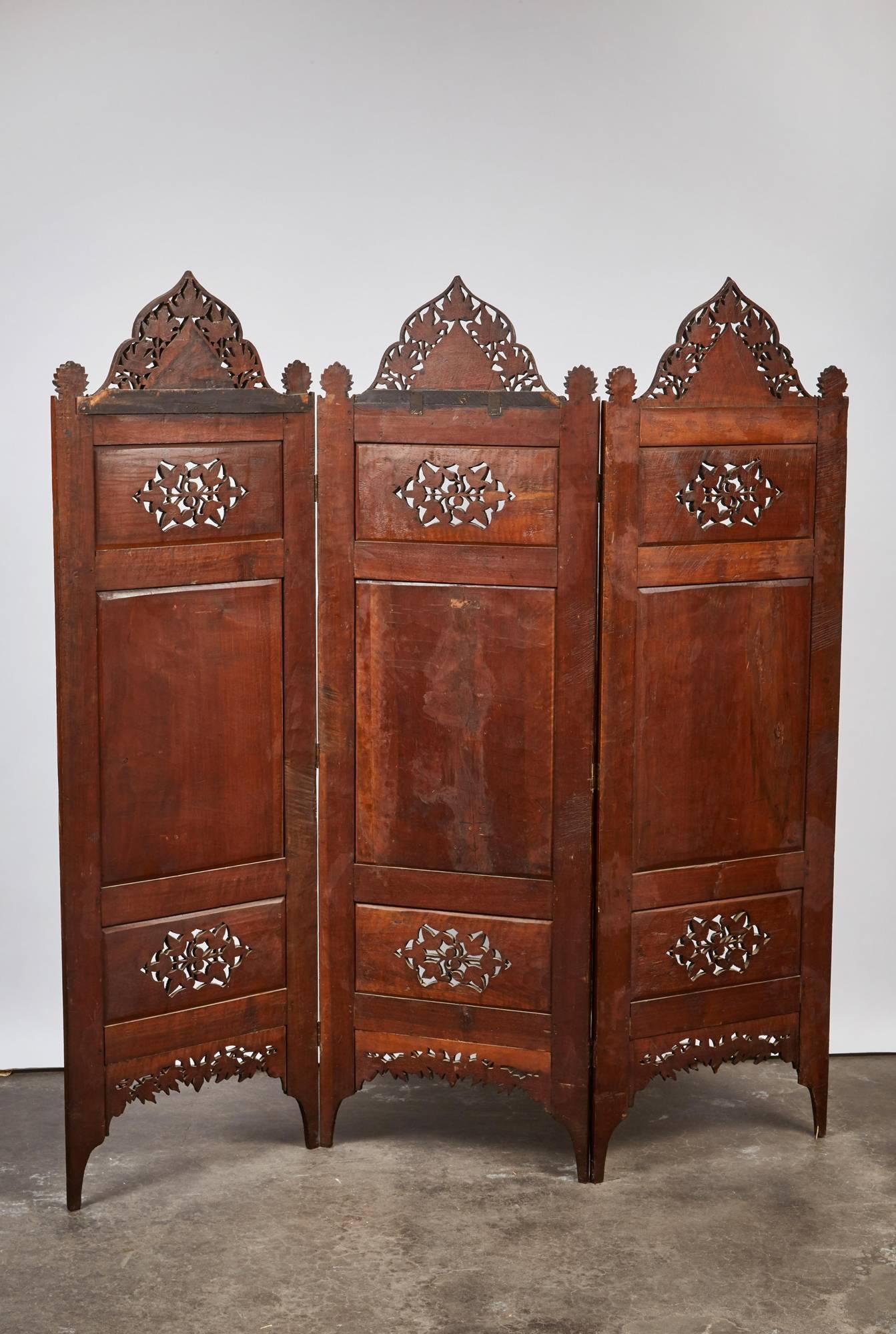 Three-Panel 20th Century Indian Carved Screens 3