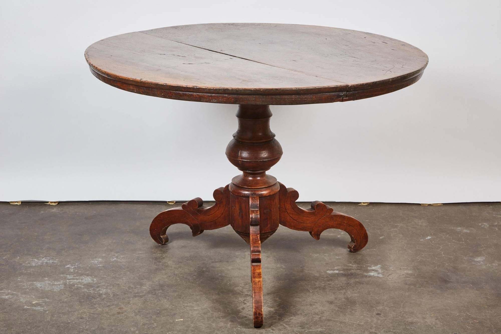 Indonesian Medium Teak Pedestal Table  3