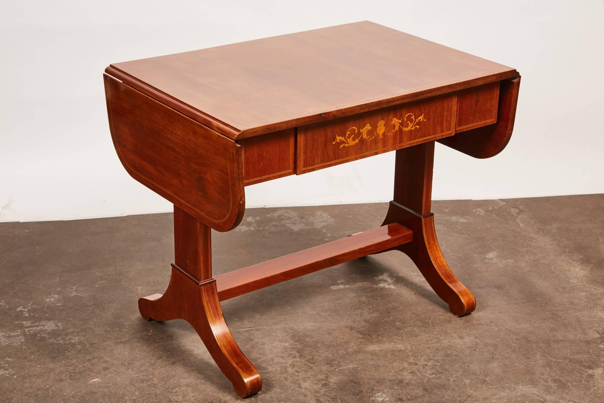 19th Century Danish Empire Mahogany Salon Table For Sale 1