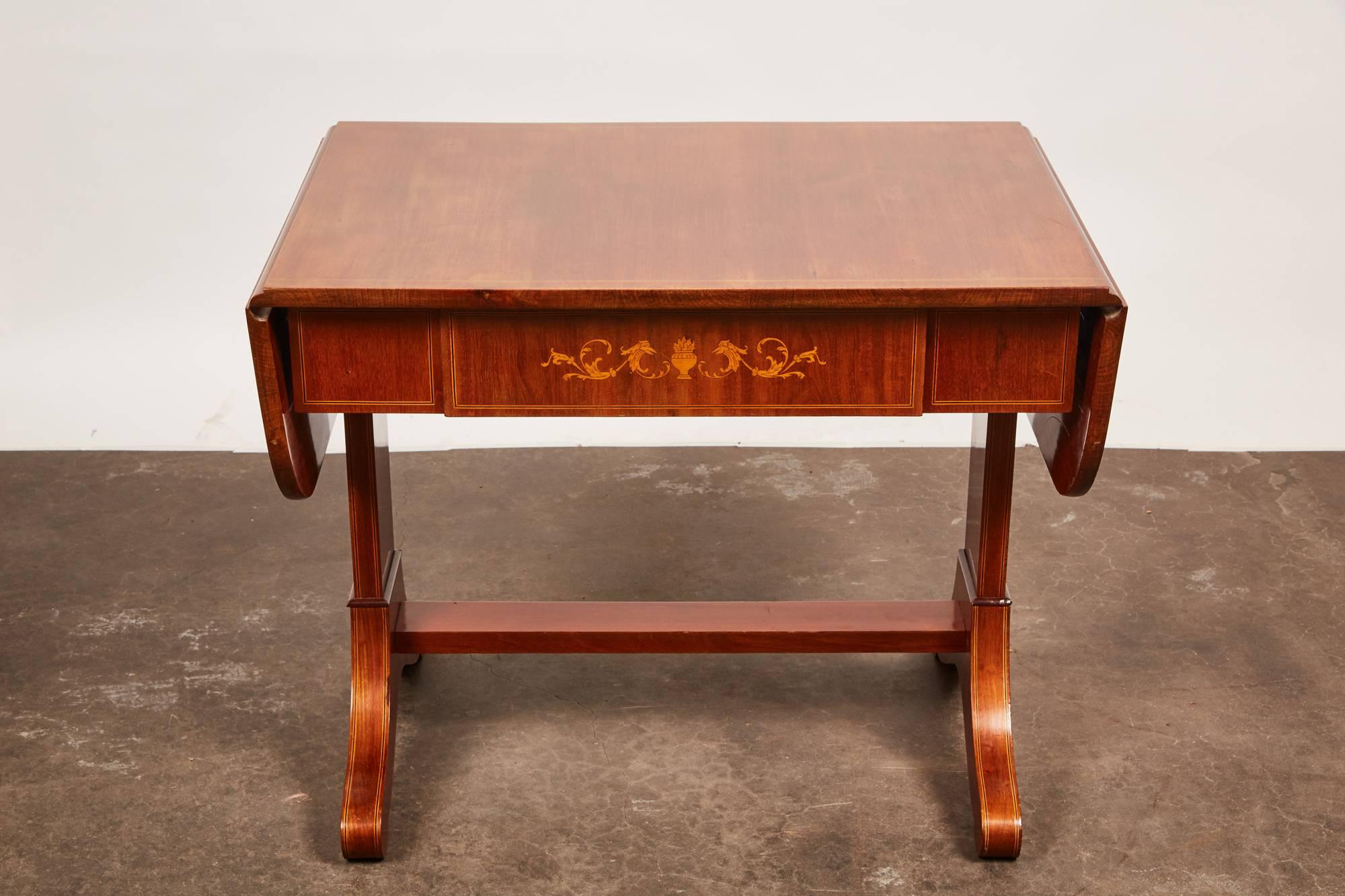 19th Century Danish Empire Mahogany Salon Table For Sale 2