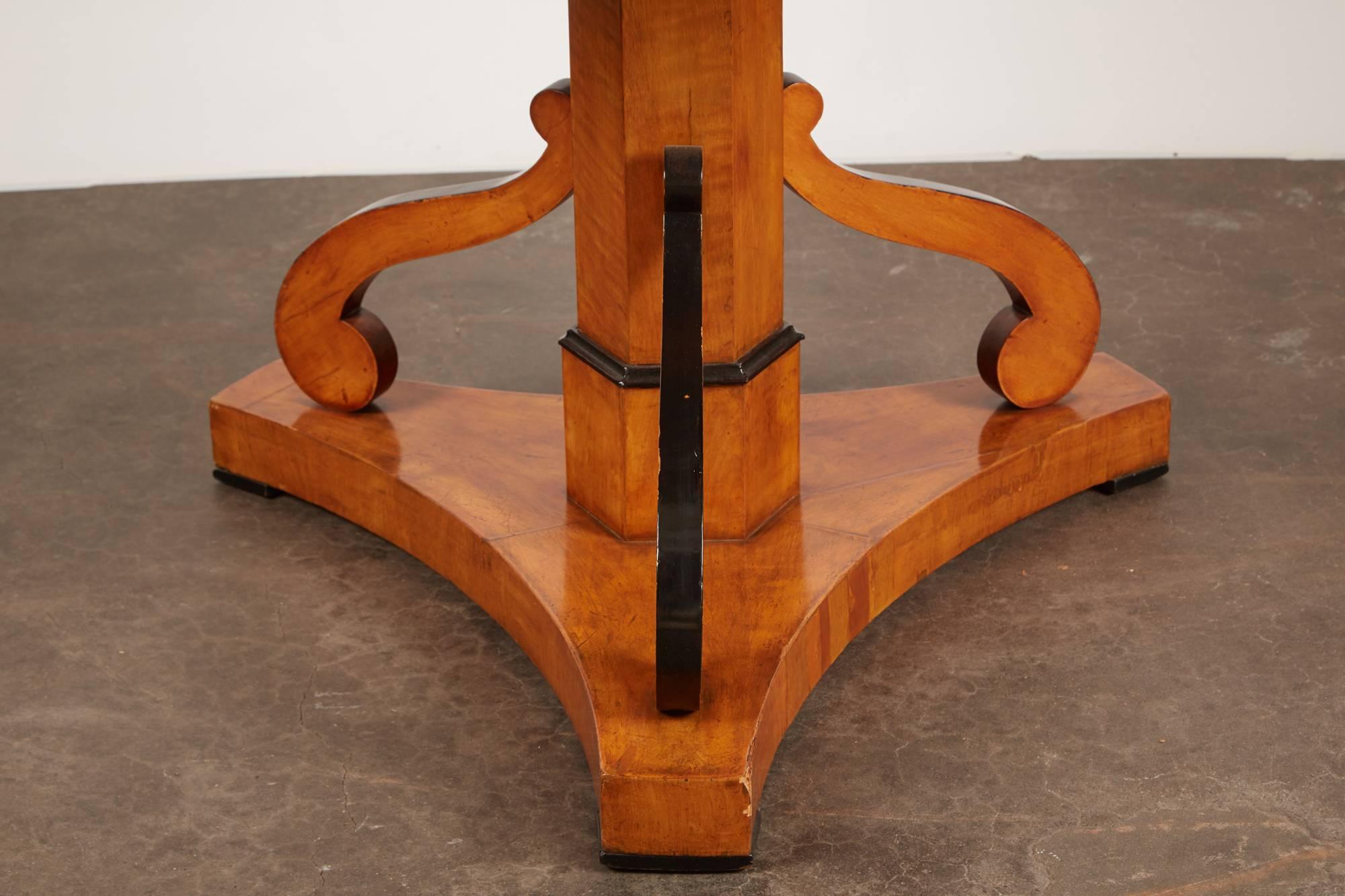 20th Century Swedish Cherry and Ebonized Biedermeier Pedestal Table 3