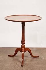 Late 18th Century George III Mahogany Pedestal Table
