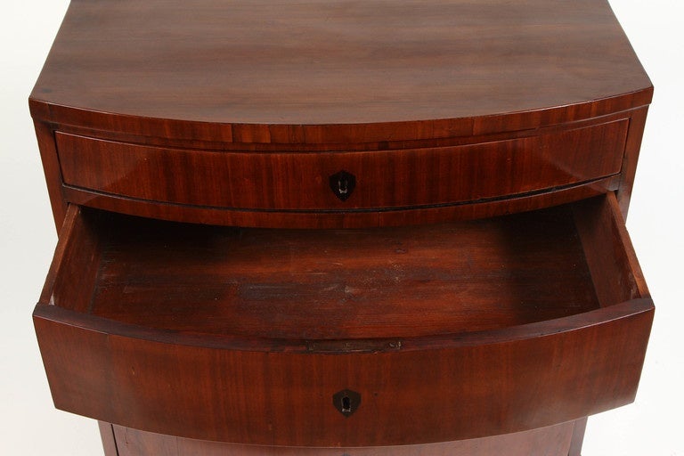 Mahogany Bowfront Chest of Drawers 1