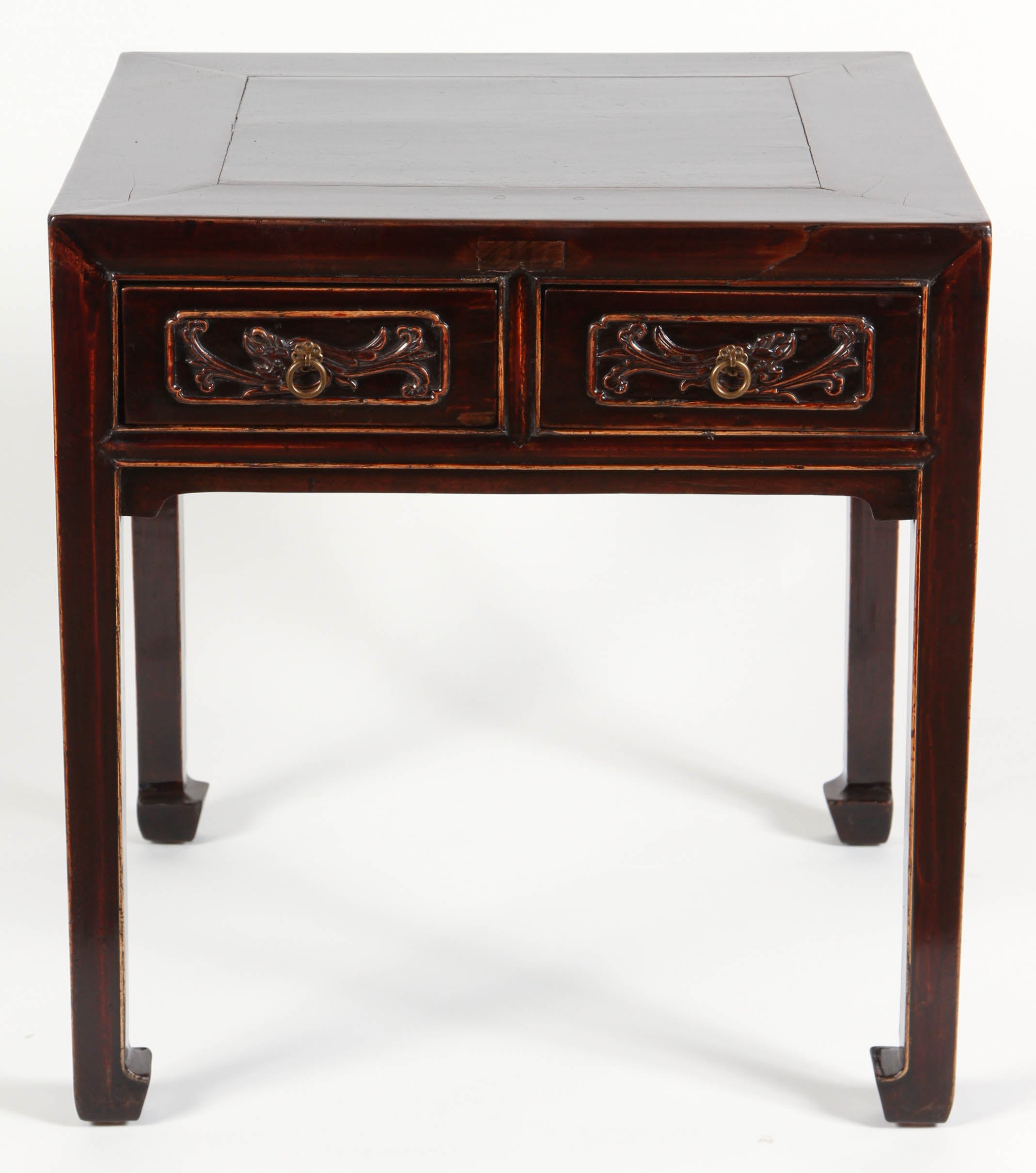 19th Century Small Chinese Side Table In Good Condition In Pasadena, CA
