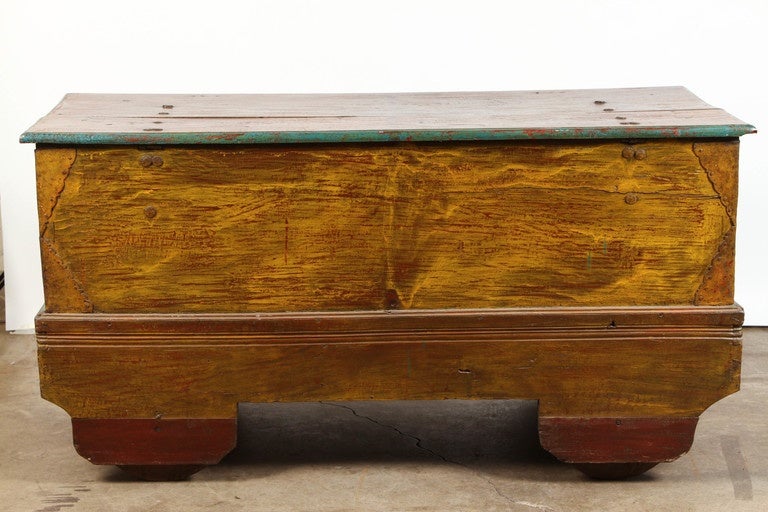 Dutch Colonial Indonesian Painted Trunk on Wheels 5