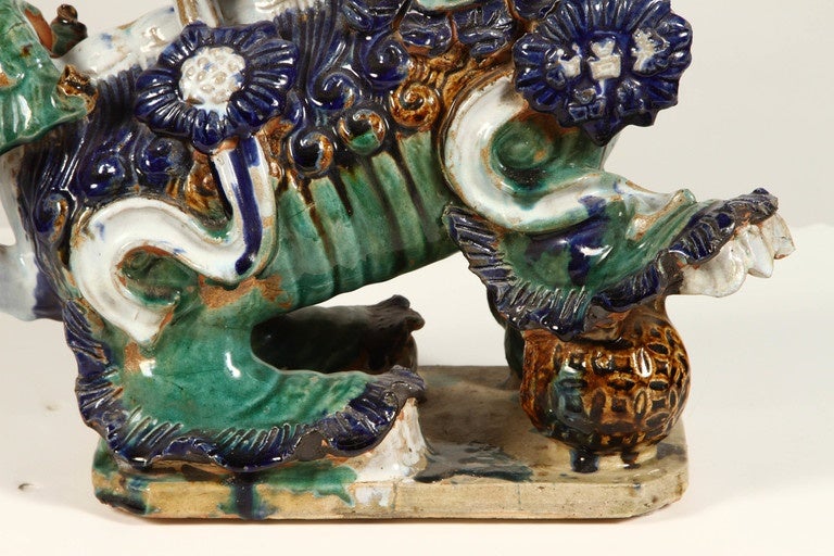 Pair of Late 19th Century Chinese Foo Dogs In Good Condition In San Marino, CA