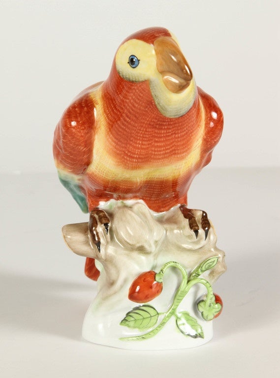 Modern Sitting Parrot Figurine