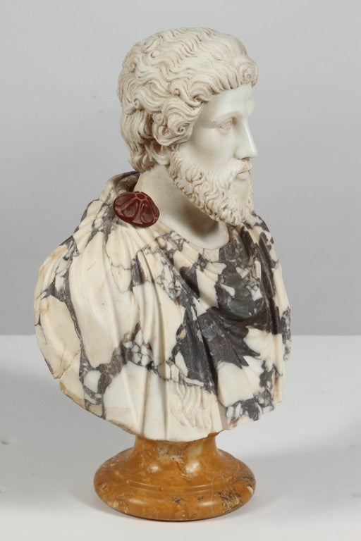 Early 20th Century Italian Marble Bust In Good Condition In Pasadena, CA