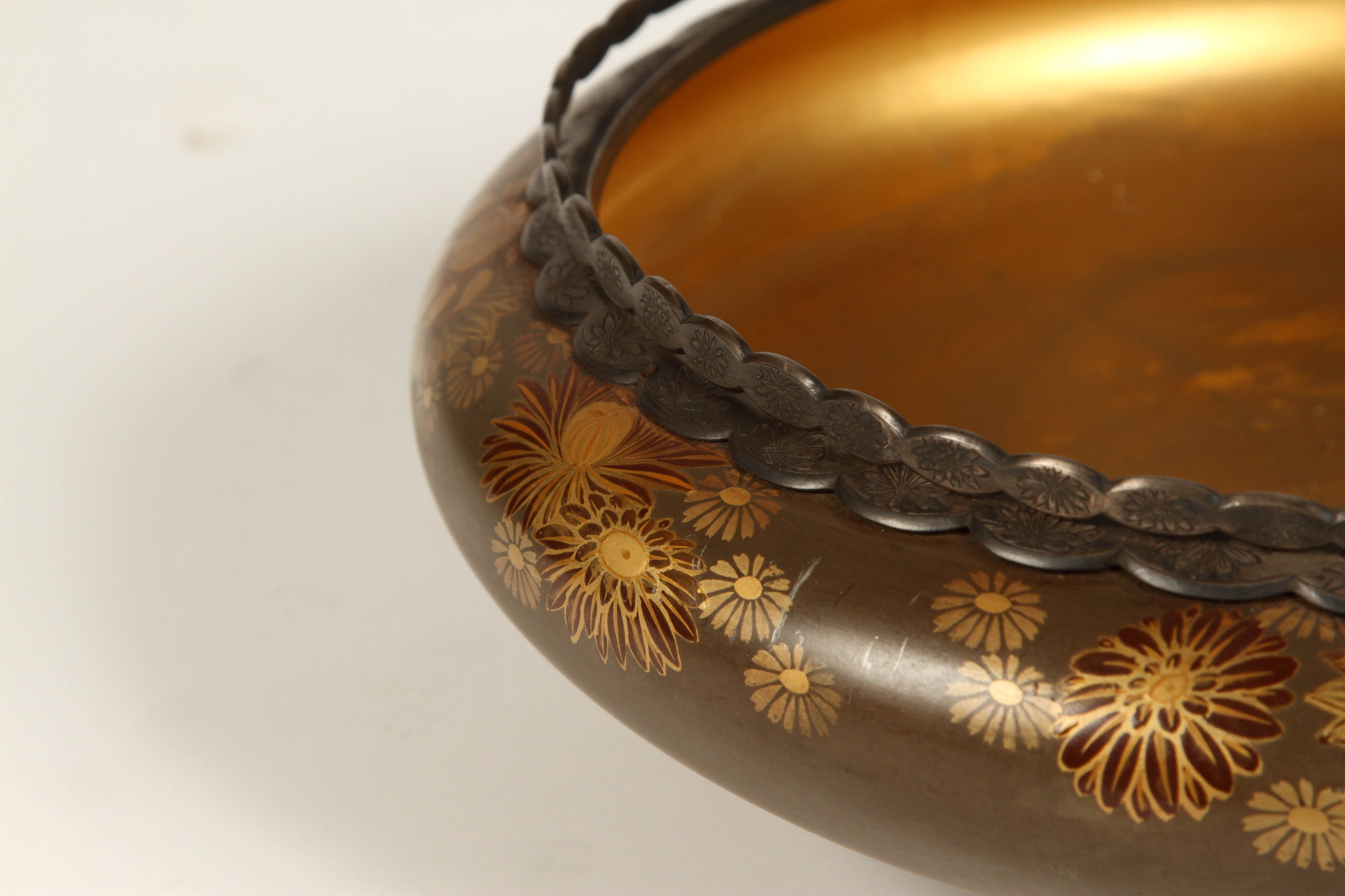 Japanese Lacquer Bowl with Silver Handles In Good Condition In Pasadena, CA