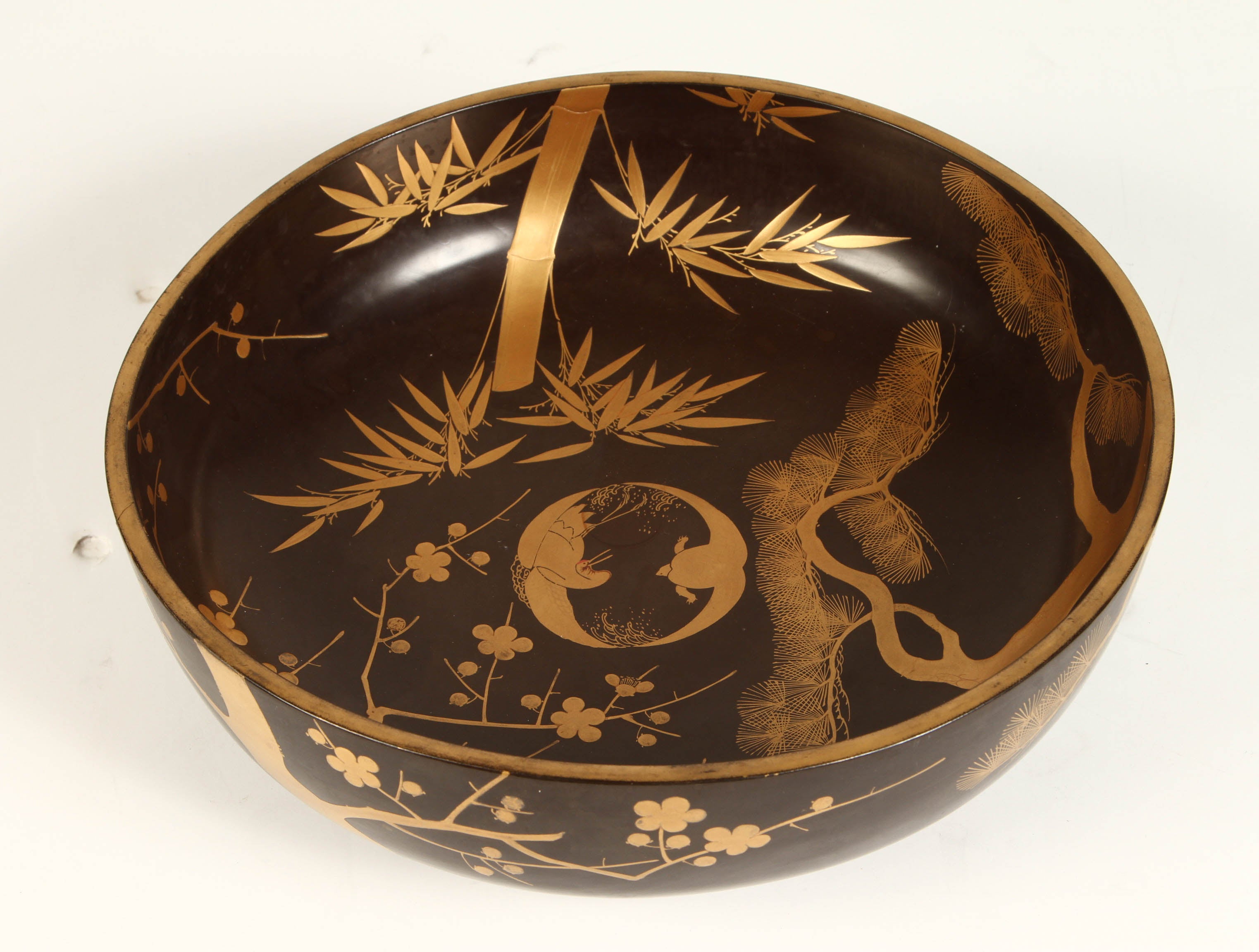Japanese Lacquer Bowl Depicting the Four Seasons