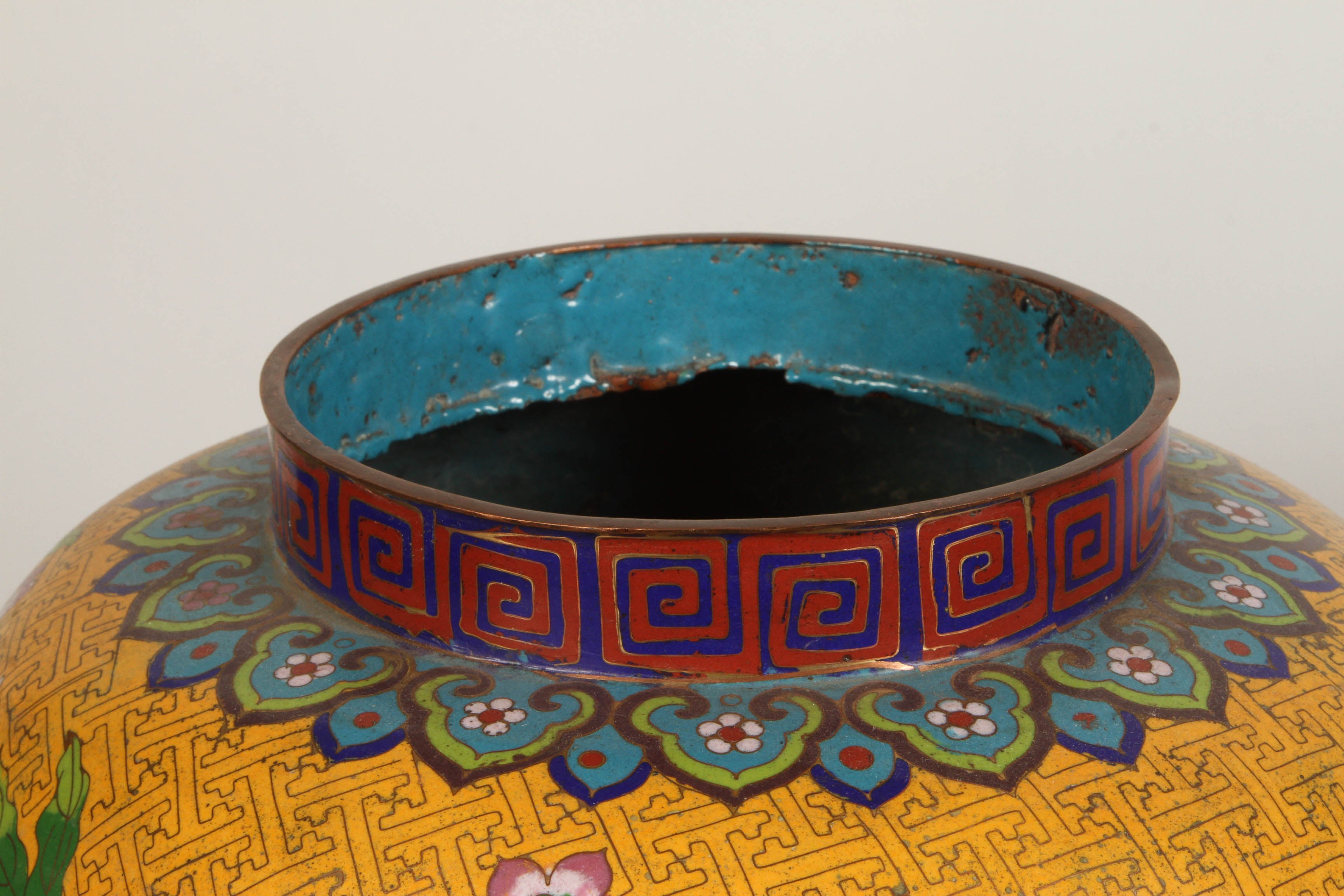 Qing A Yellow Cloisonne Temple Jar with Peaches 