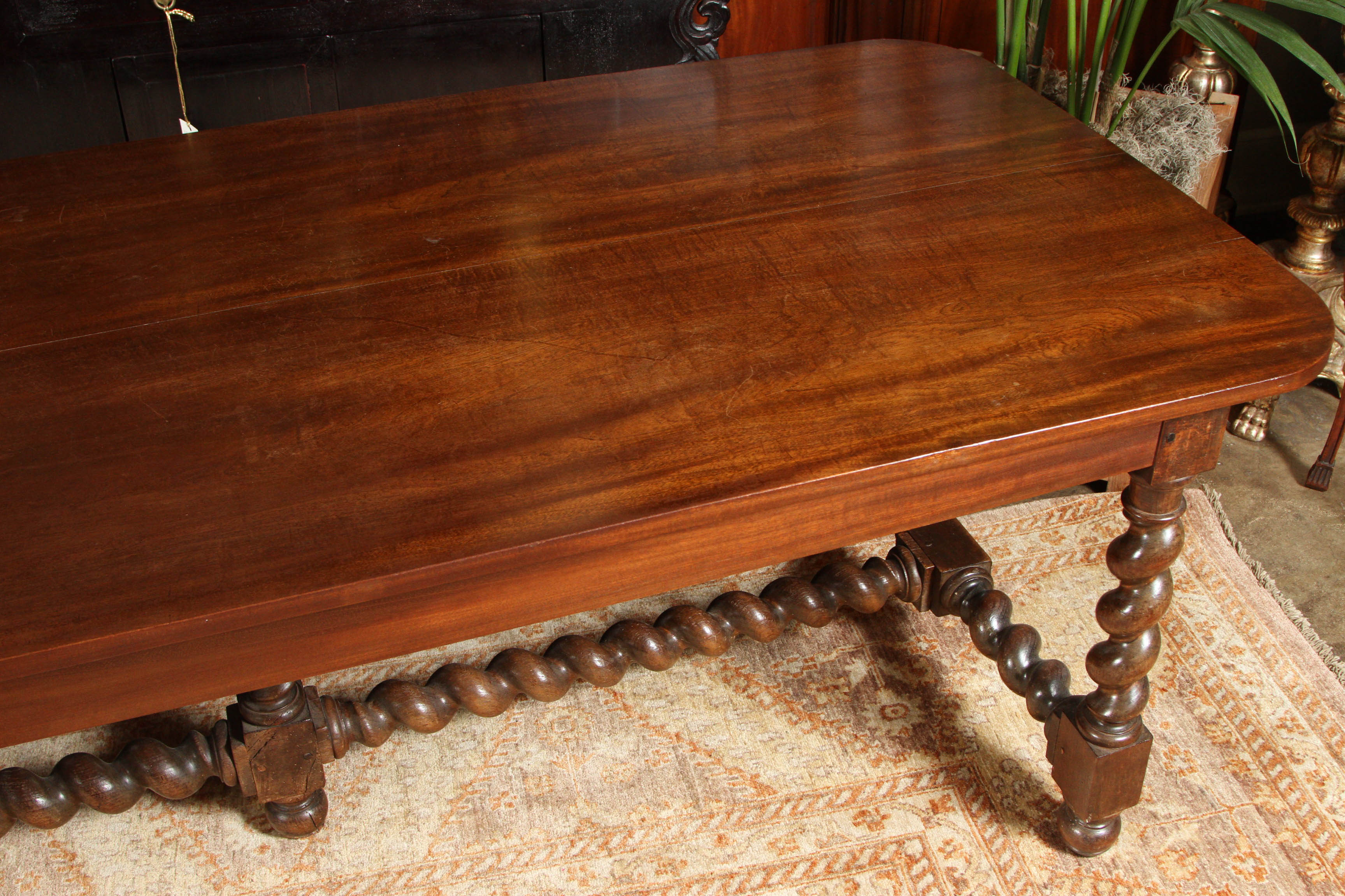 19th Century French dining table 5
