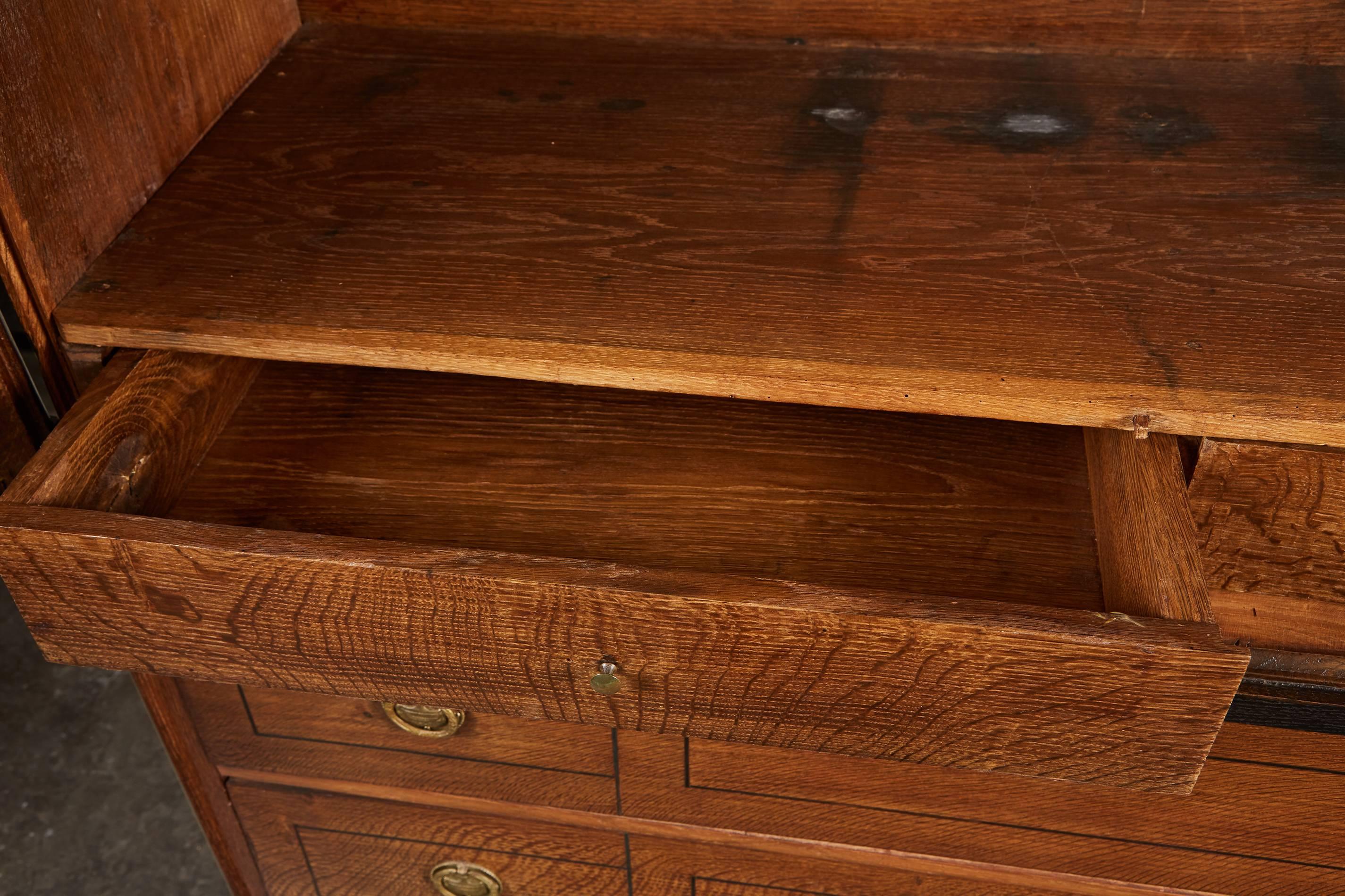 Late 18th Century 2 Door/ 3 Drawer Oak Cabinet  2