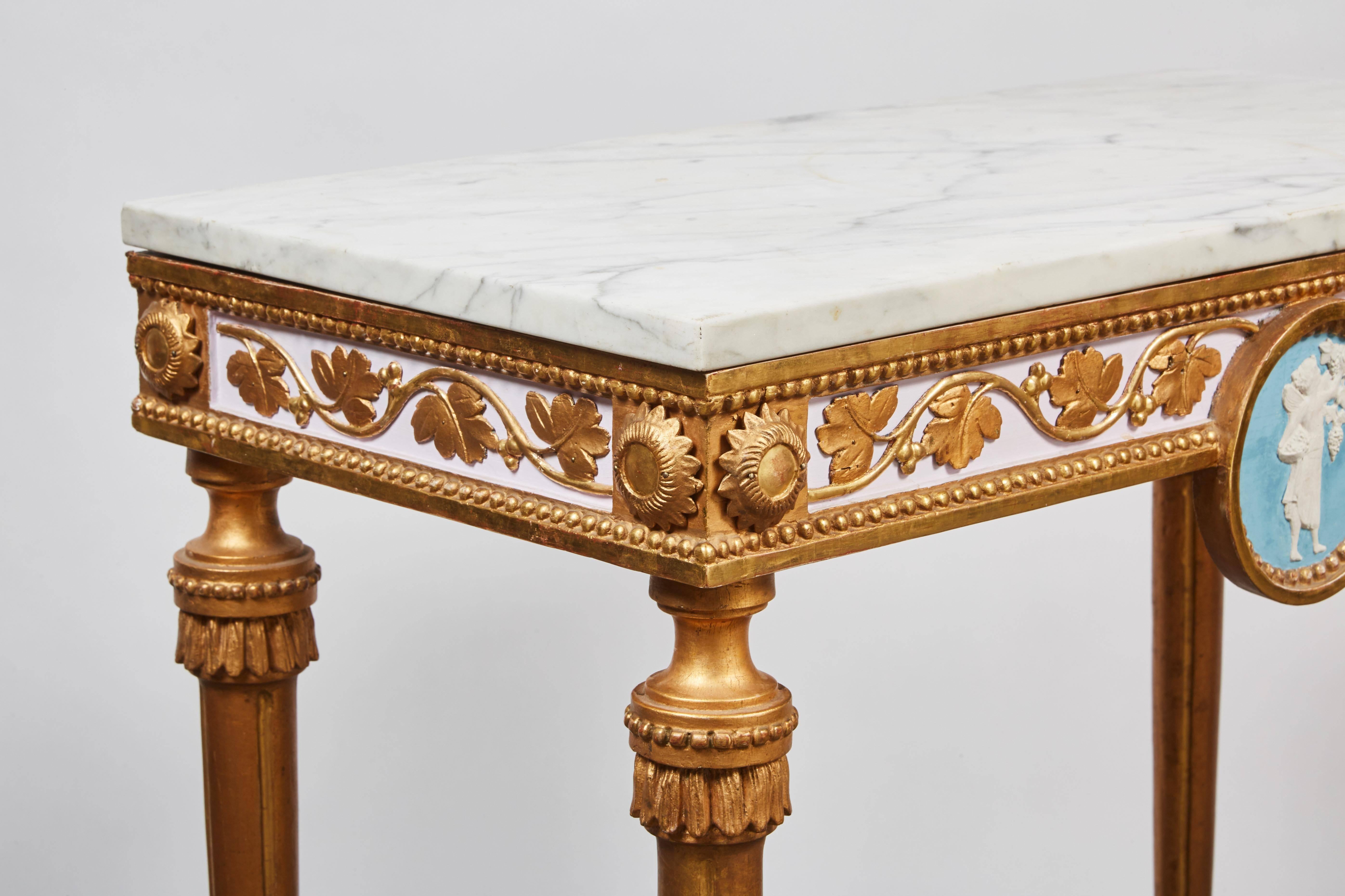 Fin du XVIIIe siècle Console et miroir suédois en marbre blanc et doré des années 1790 en vente