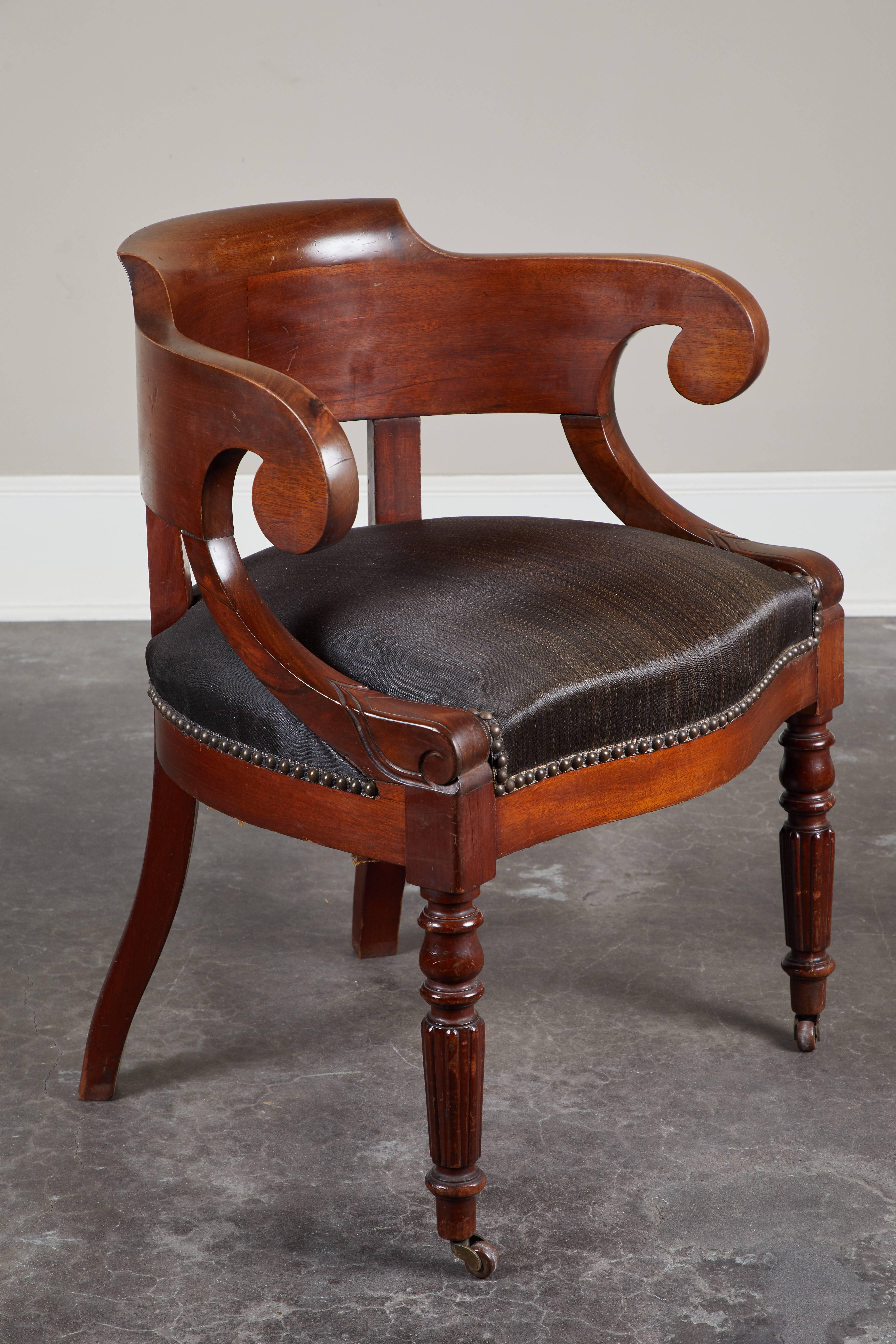 Pair of 19th Century Swedish Mahogany Armchairs with Horsehair Upholstery 1