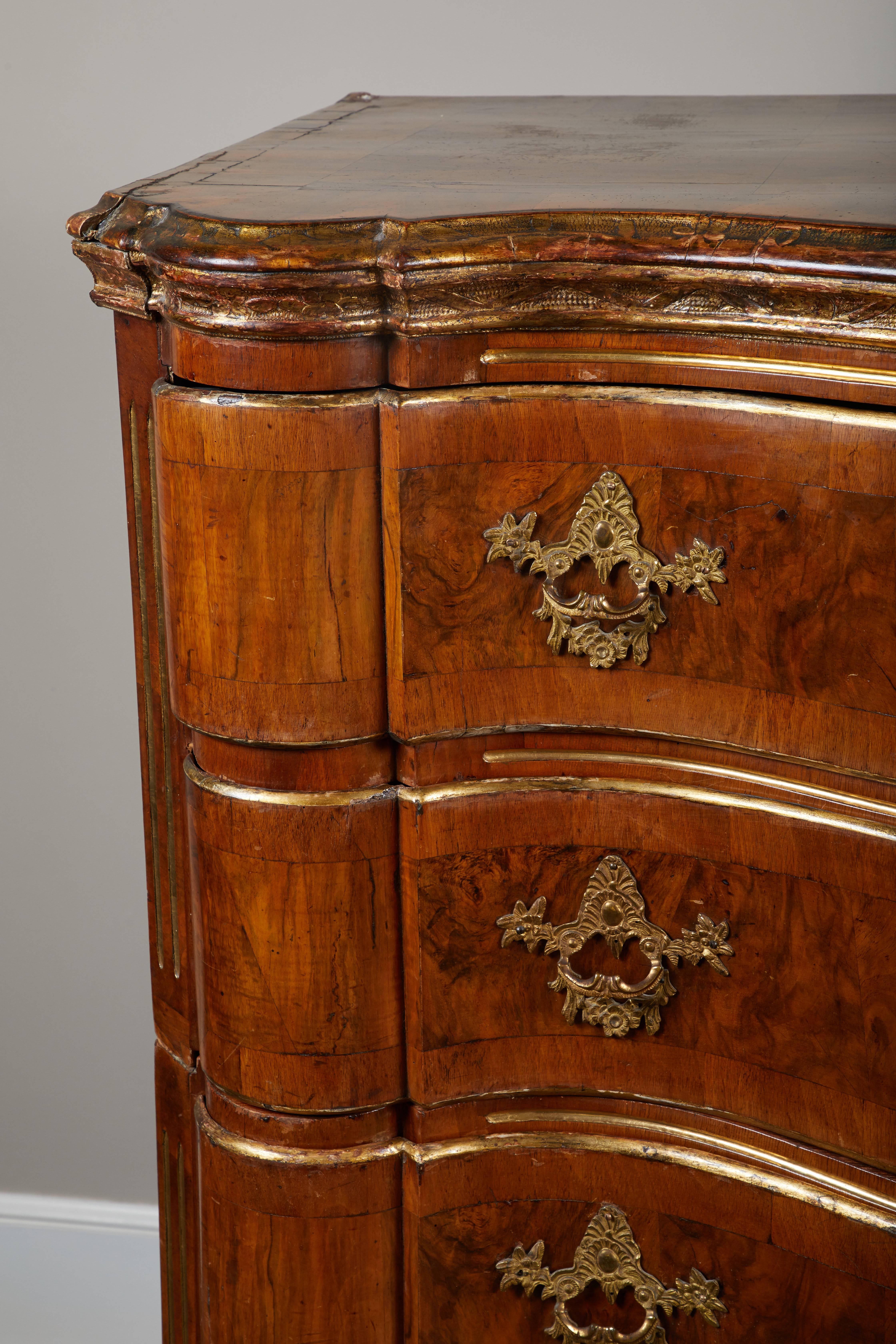 18th Century Danish Rococo Walnut Chest of Drawers In Good Condition In Pasadena, CA