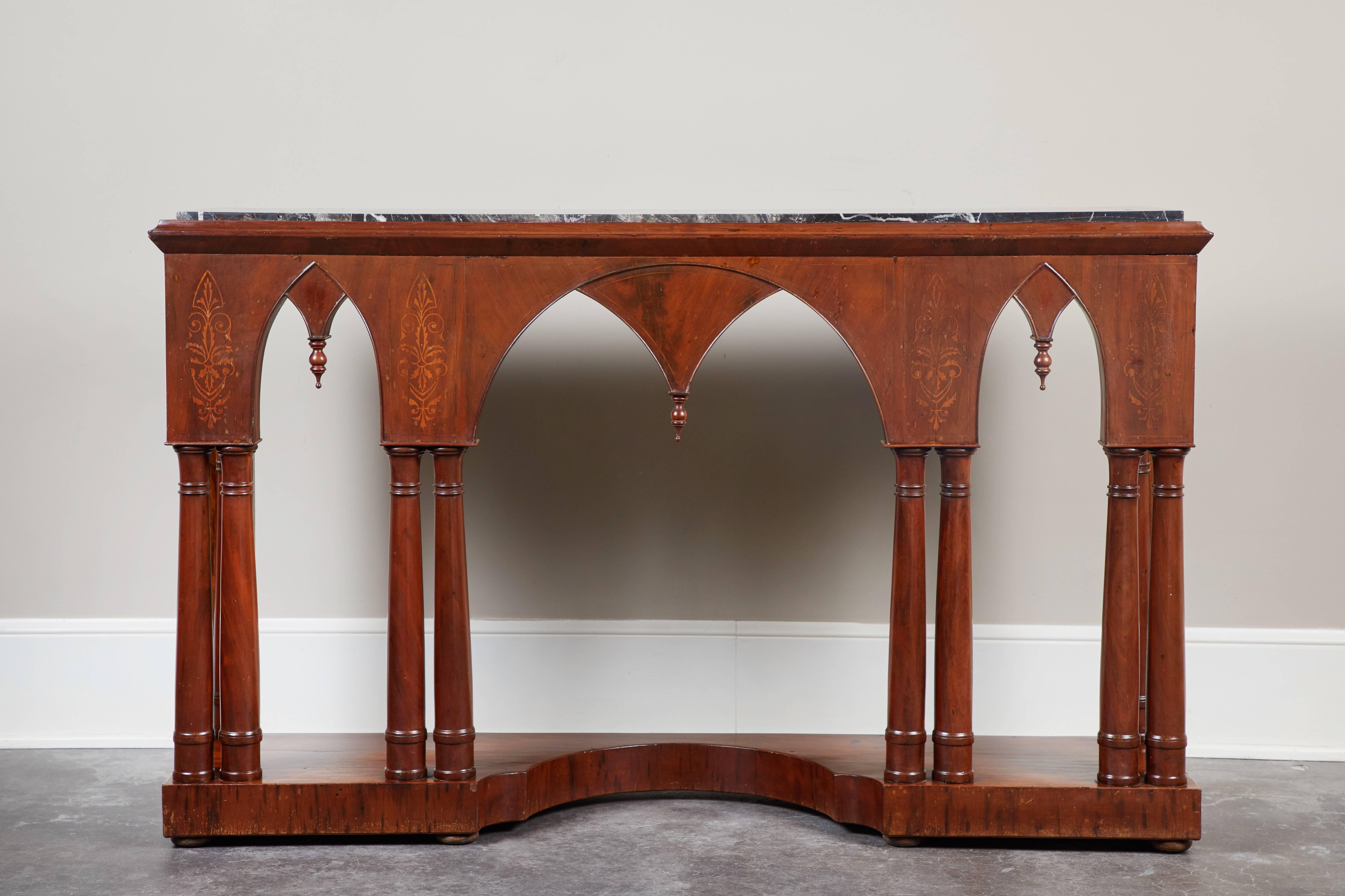 Early 19th Century French Charles X Mahogany Console In Good Condition In Pasadena, CA